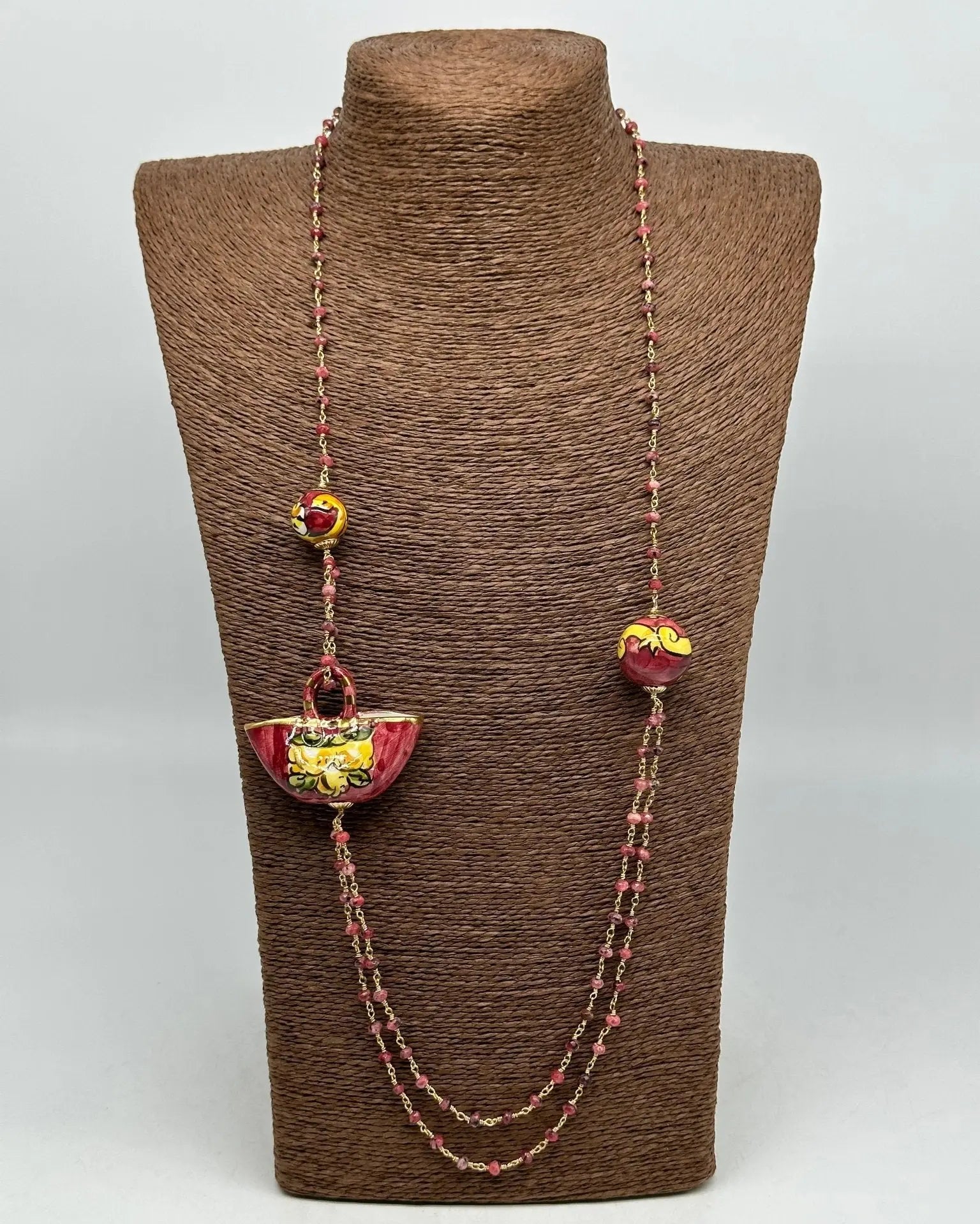 Collana Coffa Siciliana decorata Bordeaux Ceramica di Caltagirone - COLLANA