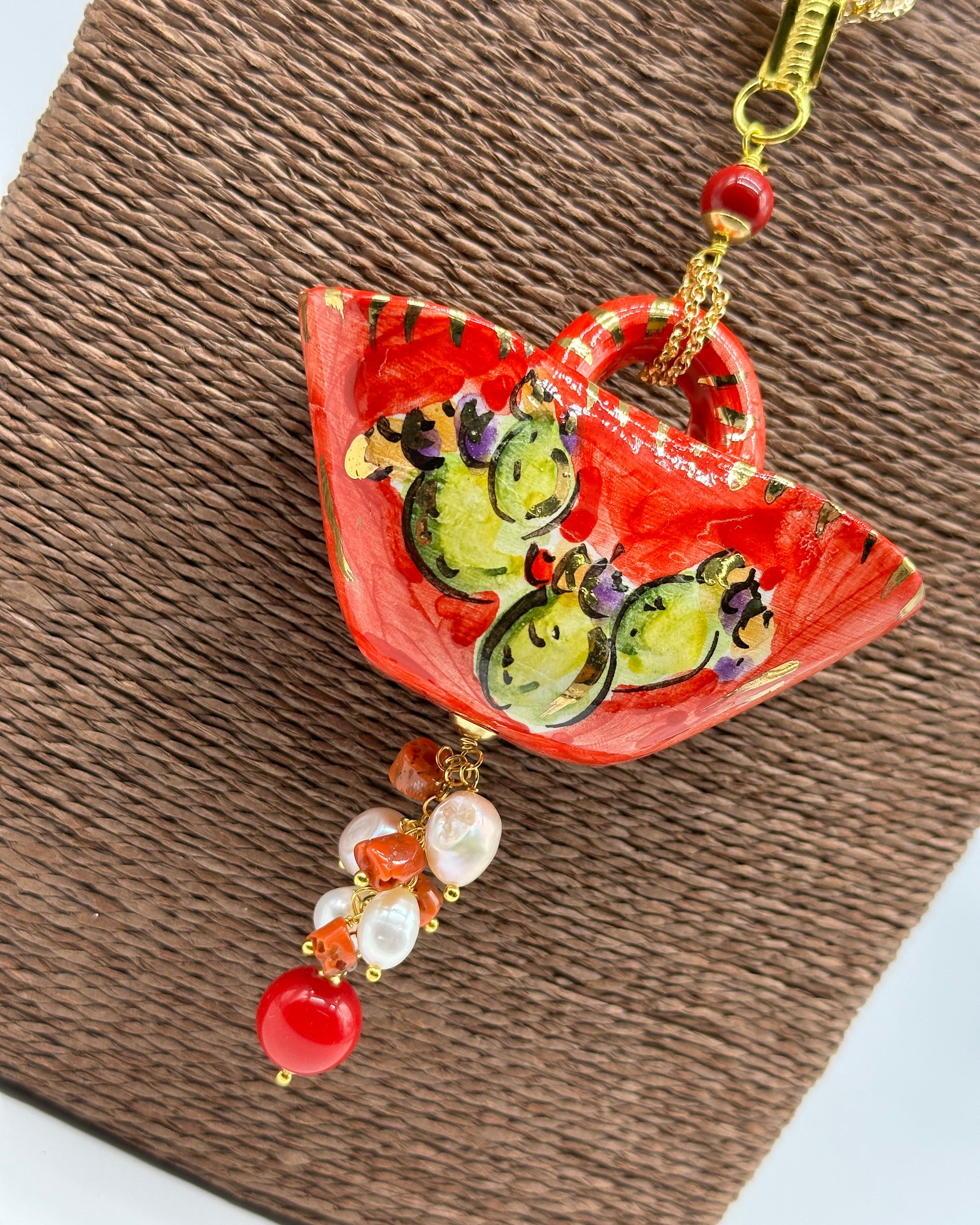 Collana Coffa Siciliana decorata Pale Fichi d’India Ceramica di Caltagirone BIJOUX