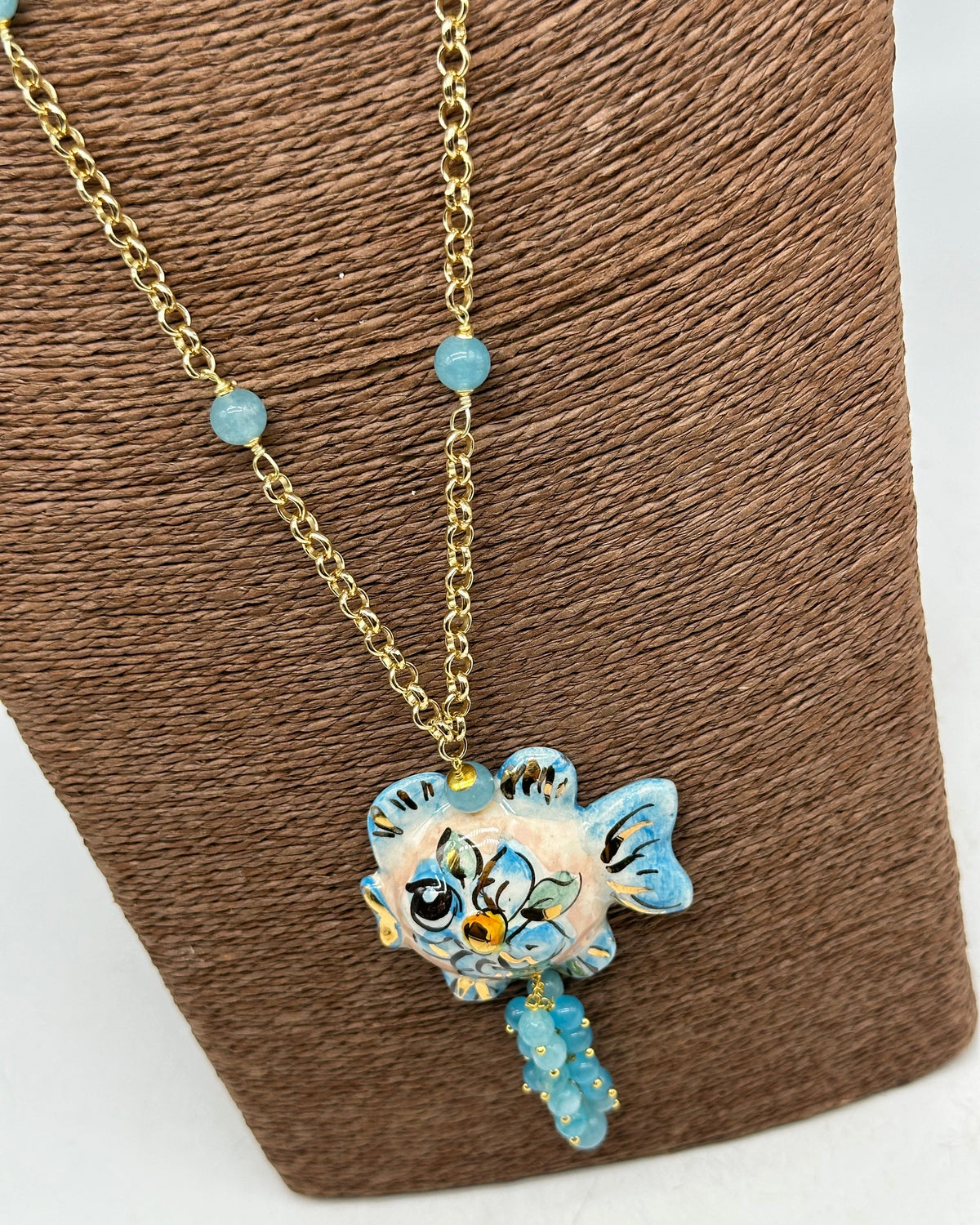 Collana Pesce in Ceramica di Caltagirone pietre catena dorata V.5 - COLLANA