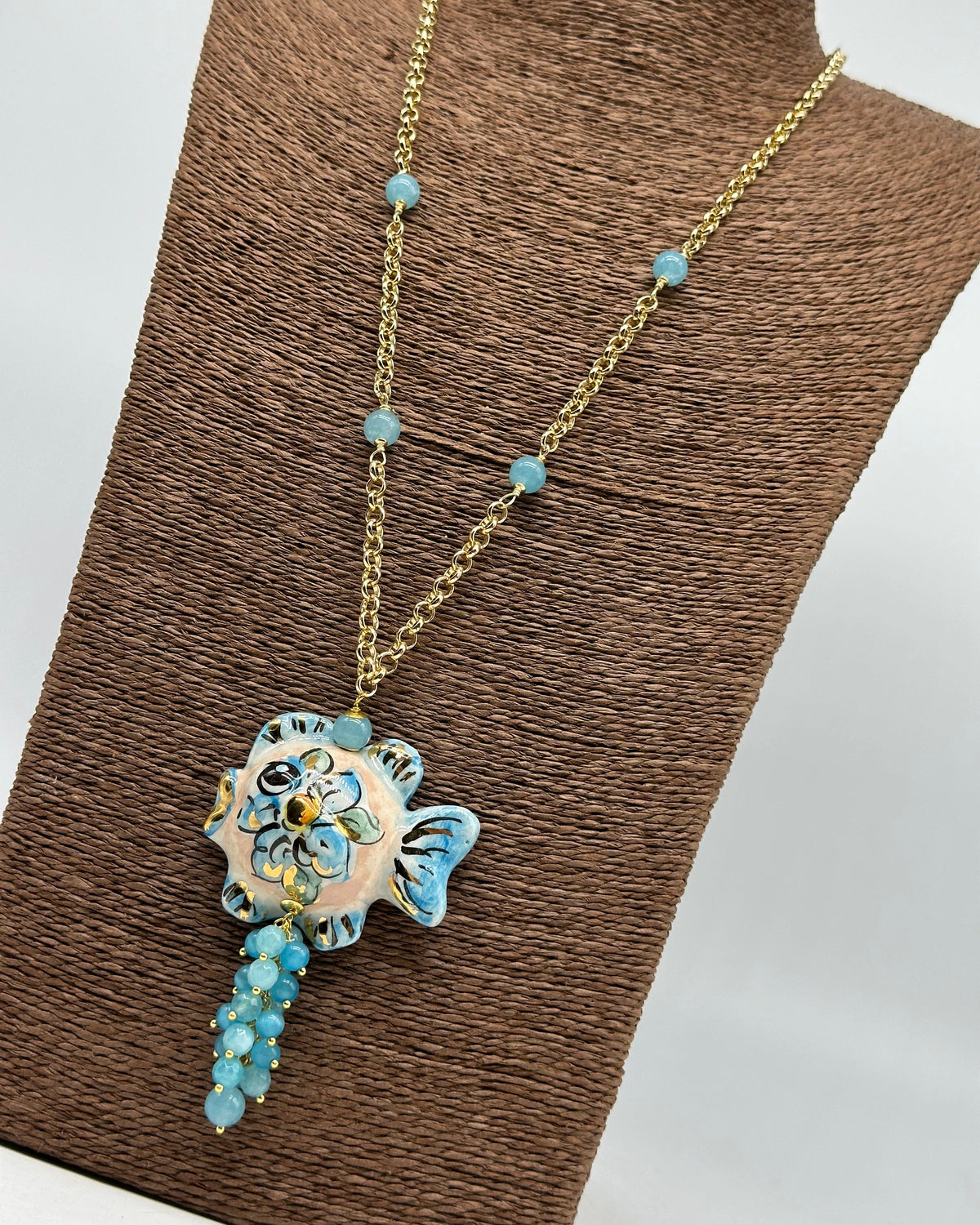 Collana Pesce in Ceramica di Caltagirone pietre catena dorata V.5 - COLLANA
