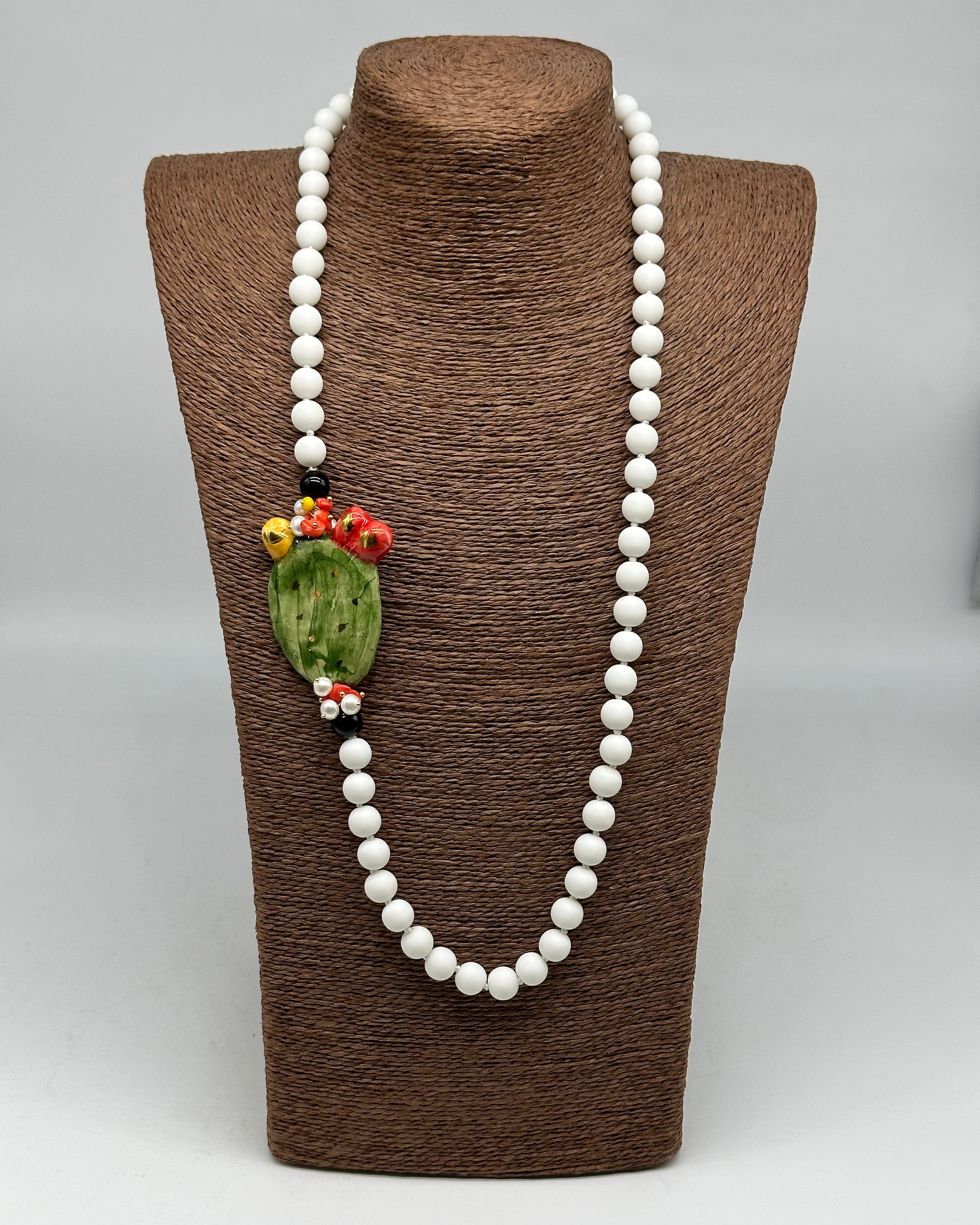 Collana Siciliana Fico d’India in Ceramica di Caltagirone catena pietre bianche - BIJOUX