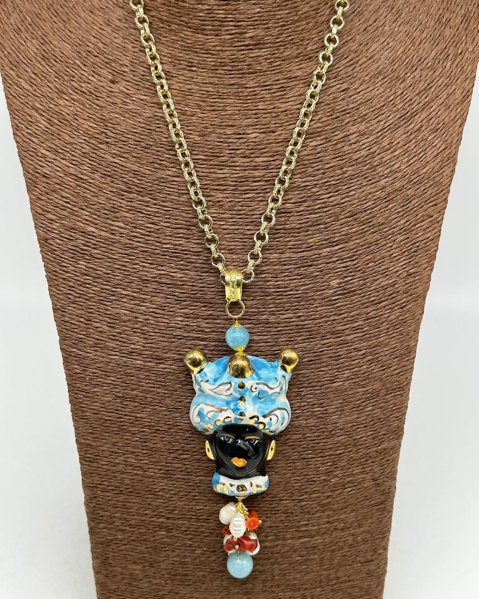 Collana Siciliana Testa di Moro Ceramica di Caltagirone Turbante Celeste Decorato Sfere Oro - COLLANA
