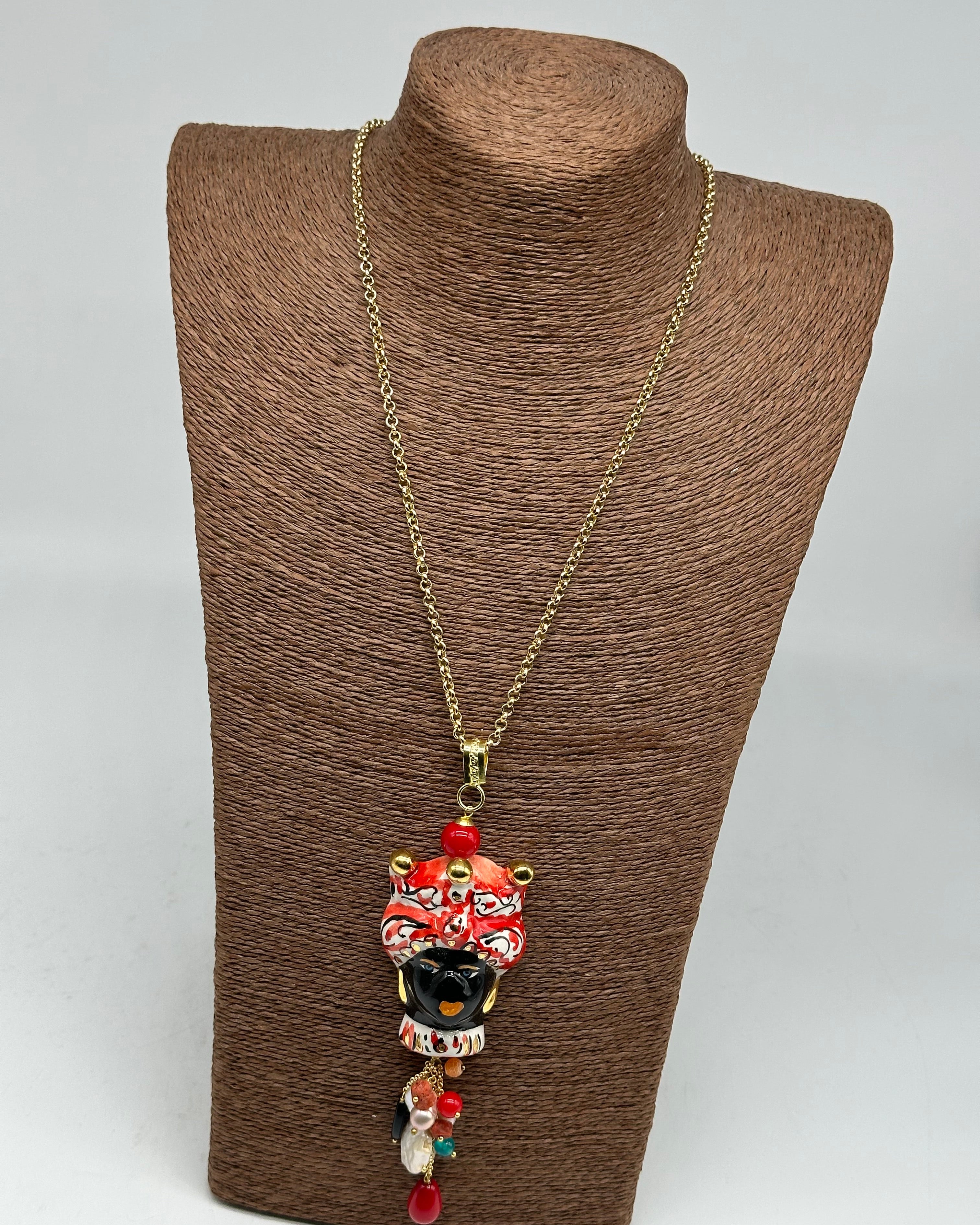 Collana Siciliana Testa di Moro Ceramica di Caltagirone Turbante Rosso Decorato dettagli Oro - COLLANA