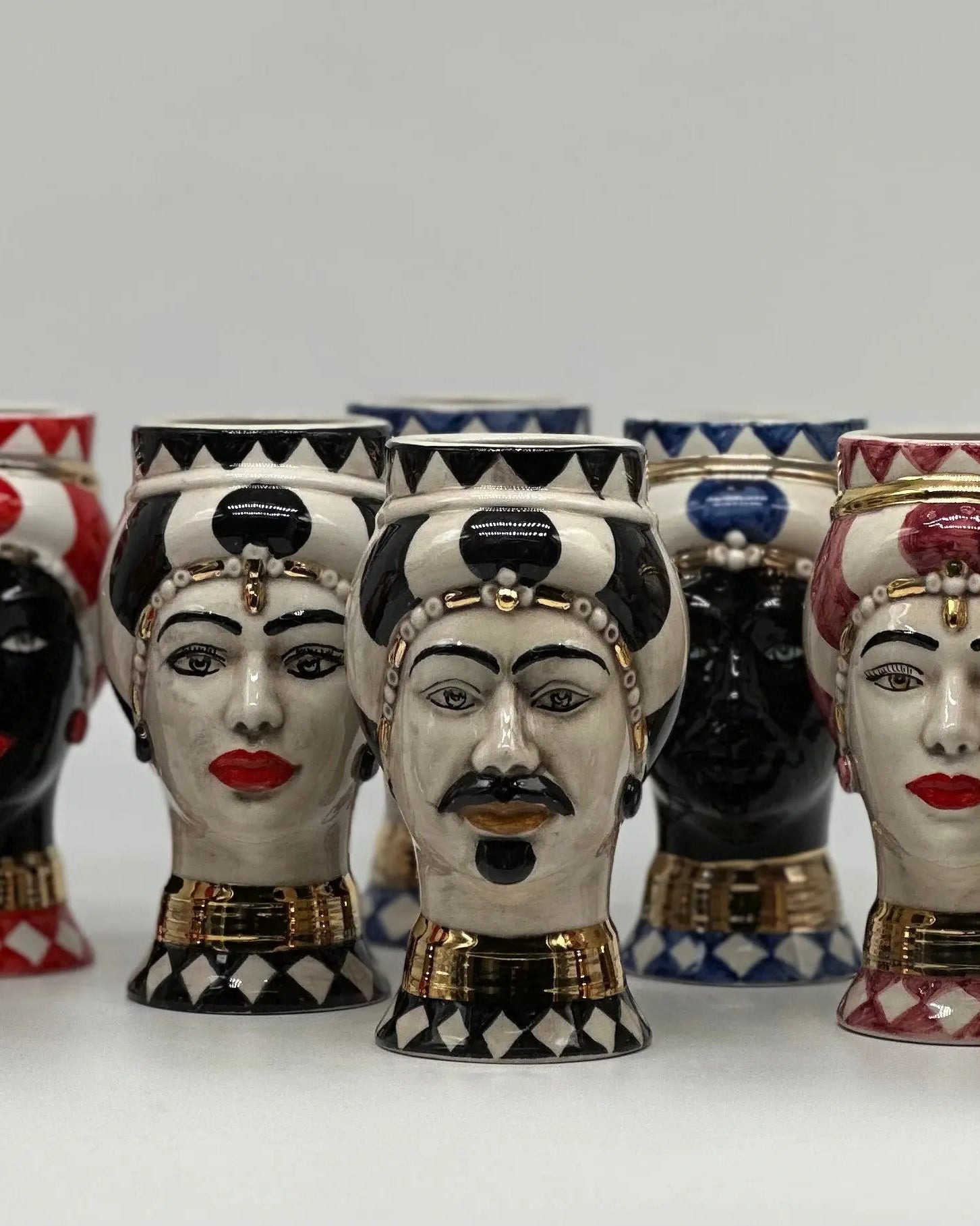 Coppia Teste di Moro Token Ceramica Caltagirone cm H.14 L.8 Artigianale VARI COLORI DD CERAMICHE SICILIANE