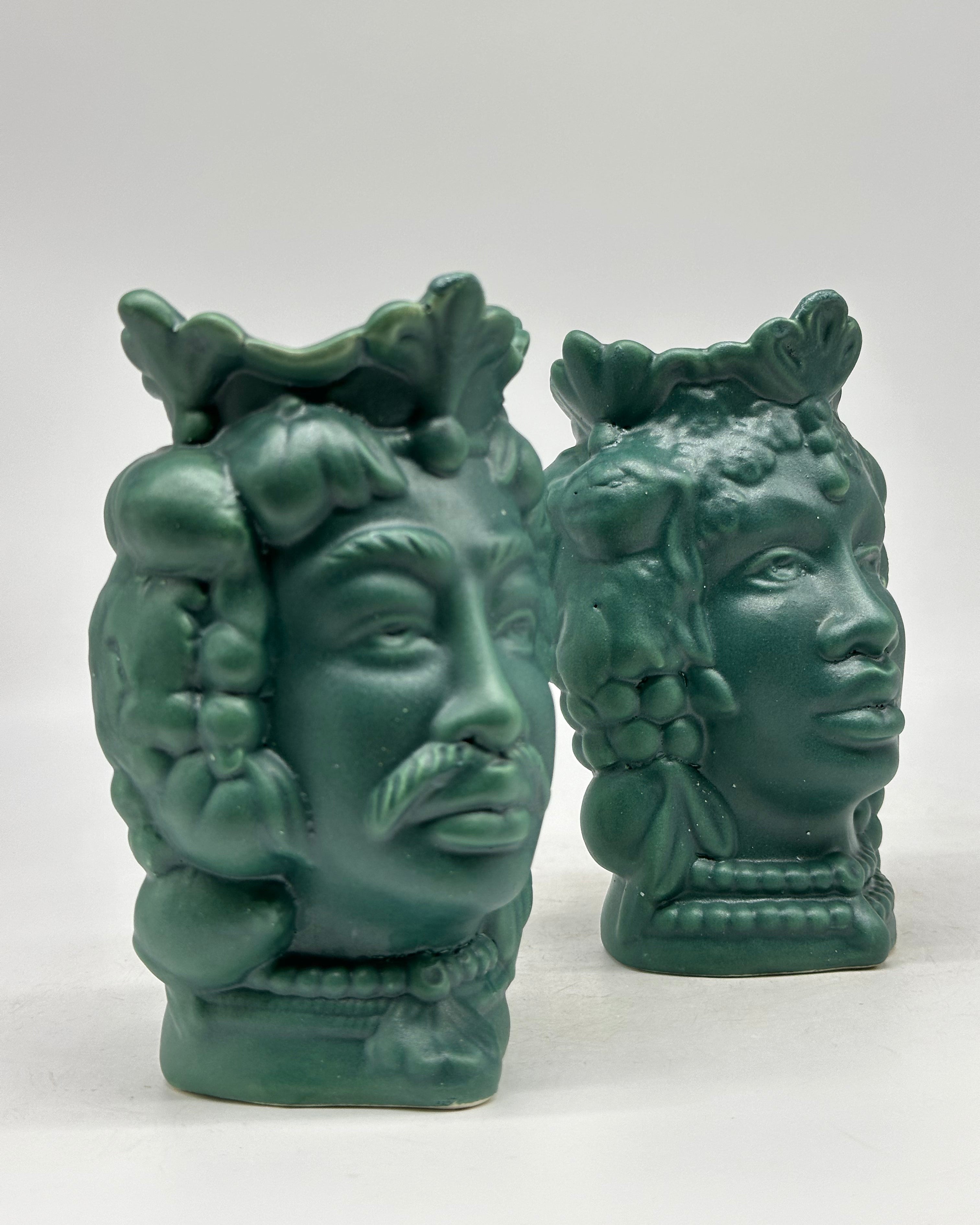 FINE SERIE - Coppia Teste di Moro Afro Frutta Ceramica Caltagirone cm H.18 L.12 Artigianale Verde Opaco - TESTE DI MORO