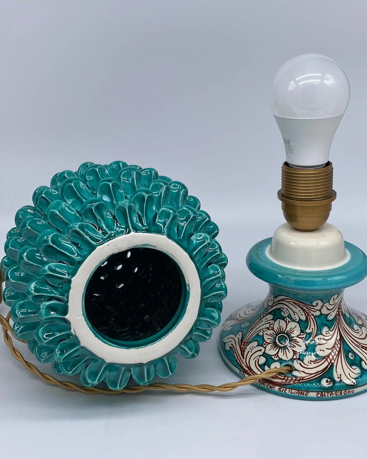 Lampada Pigna traforata Ceramica Caltagirone cm H.30 L.20 Artigianale Verde Base Decorata DD CERAMICHE SICILIANE
