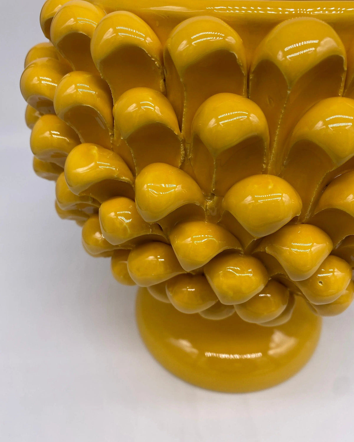 Portavaso Mezza Pigna Ceramica Caltagirone cm H.20 L.20 Artigianale Giallo DD CERAMICHE SICILIANE