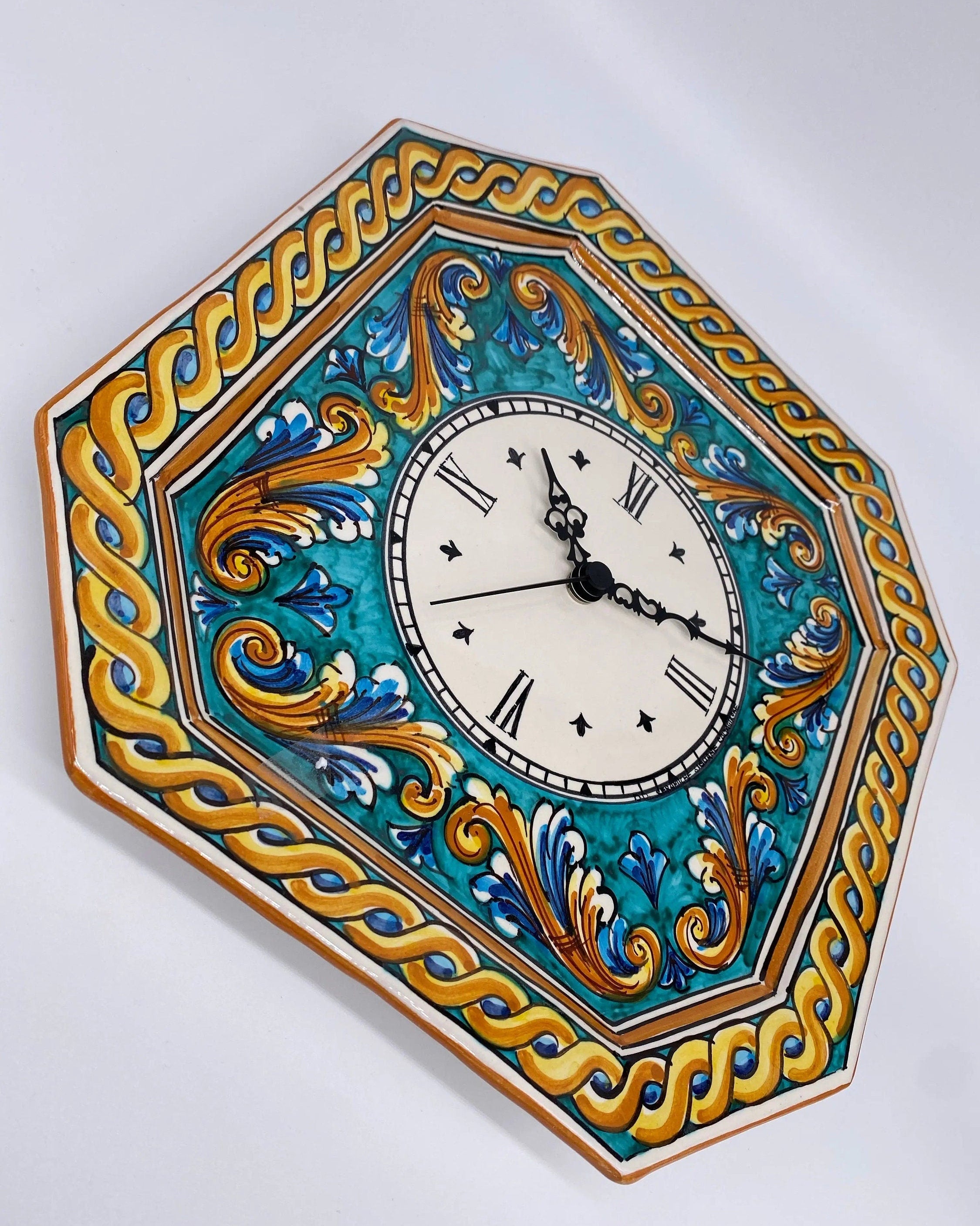 Orologio da Parete Ceramica Caltagirone Ottagonale dipinto a mano cm 32 Decoro n.4 DD CERAMICHE SICILIANE