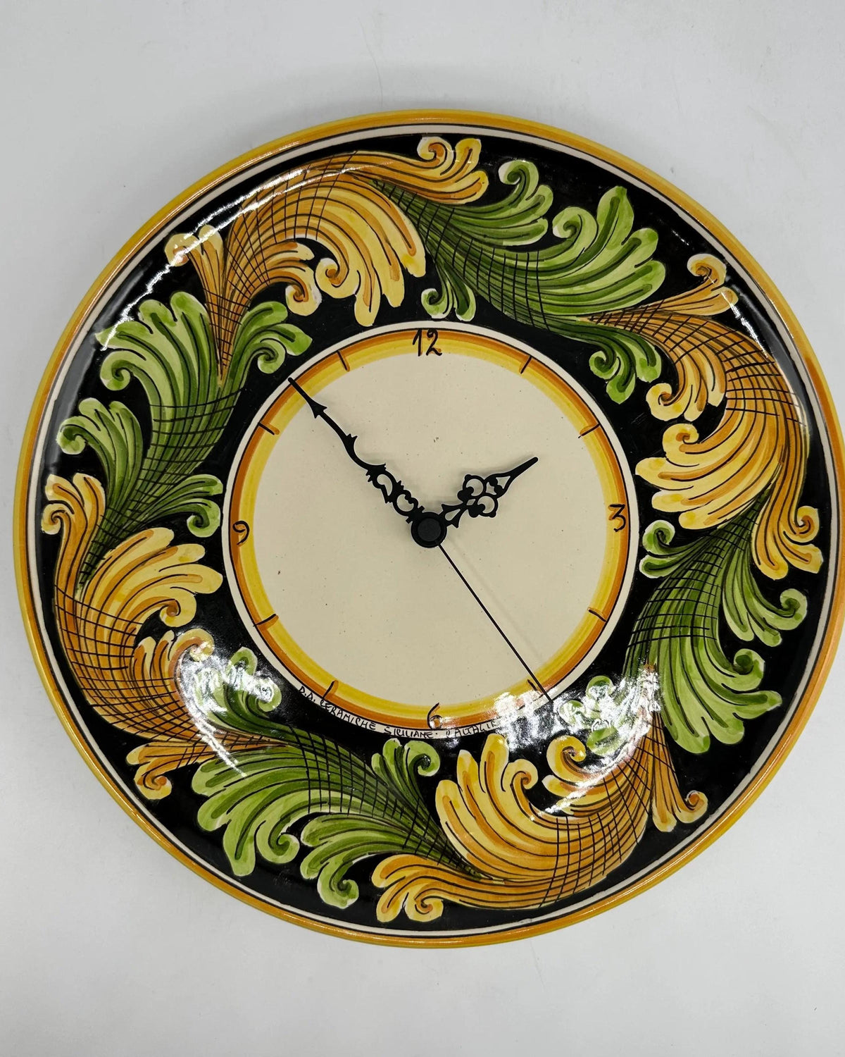 Orologio da Parete Ceramica Caltagirone Rotondo dipinto a mano cm D.30 Decoro n.10g DD CERAMICHE SICILIANE