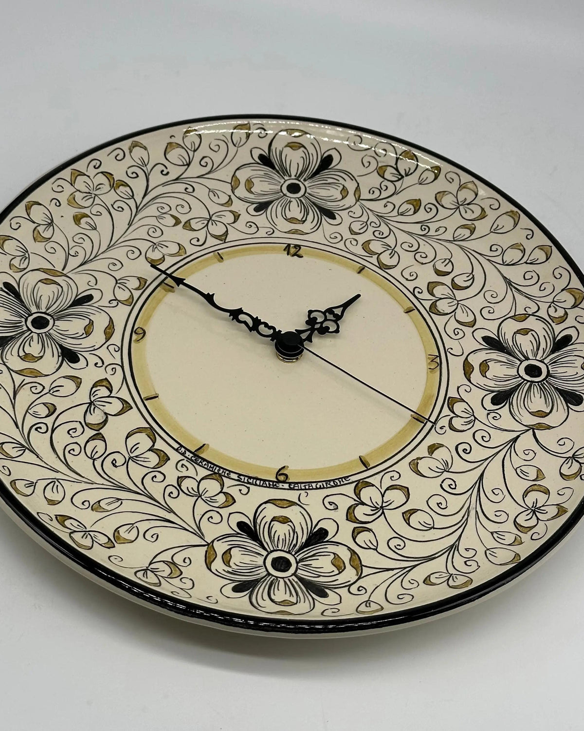 Orologio da Parete Ceramica Caltagirone Rotondo dipinto a mano cm D.30 Decoro n.7g DD CERAMICHE SICILIANE