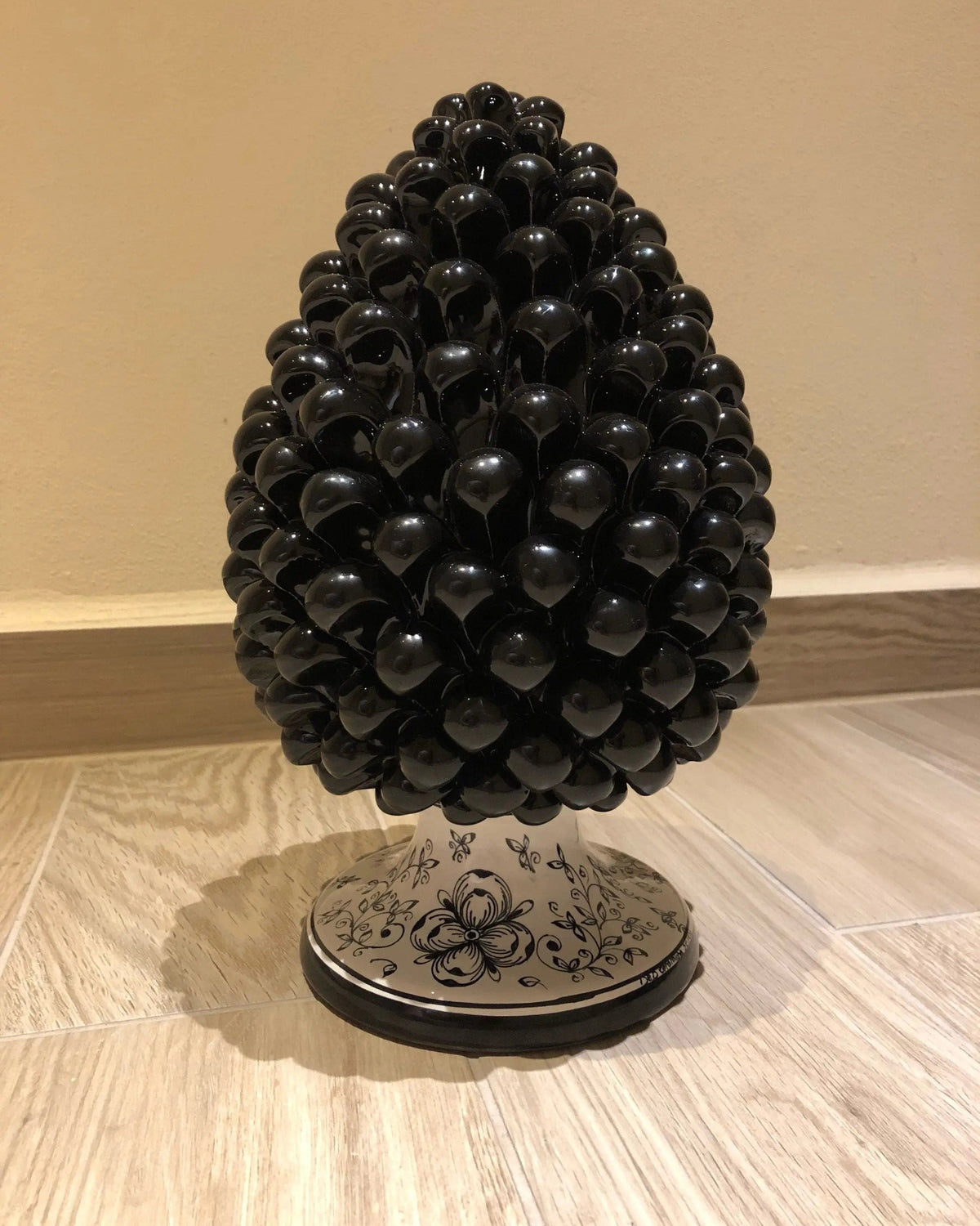 Pigna Ceramica Caltagirone cm H.30 Artigianale Nero Base Decorata DD CERAMICHE SICILIANE