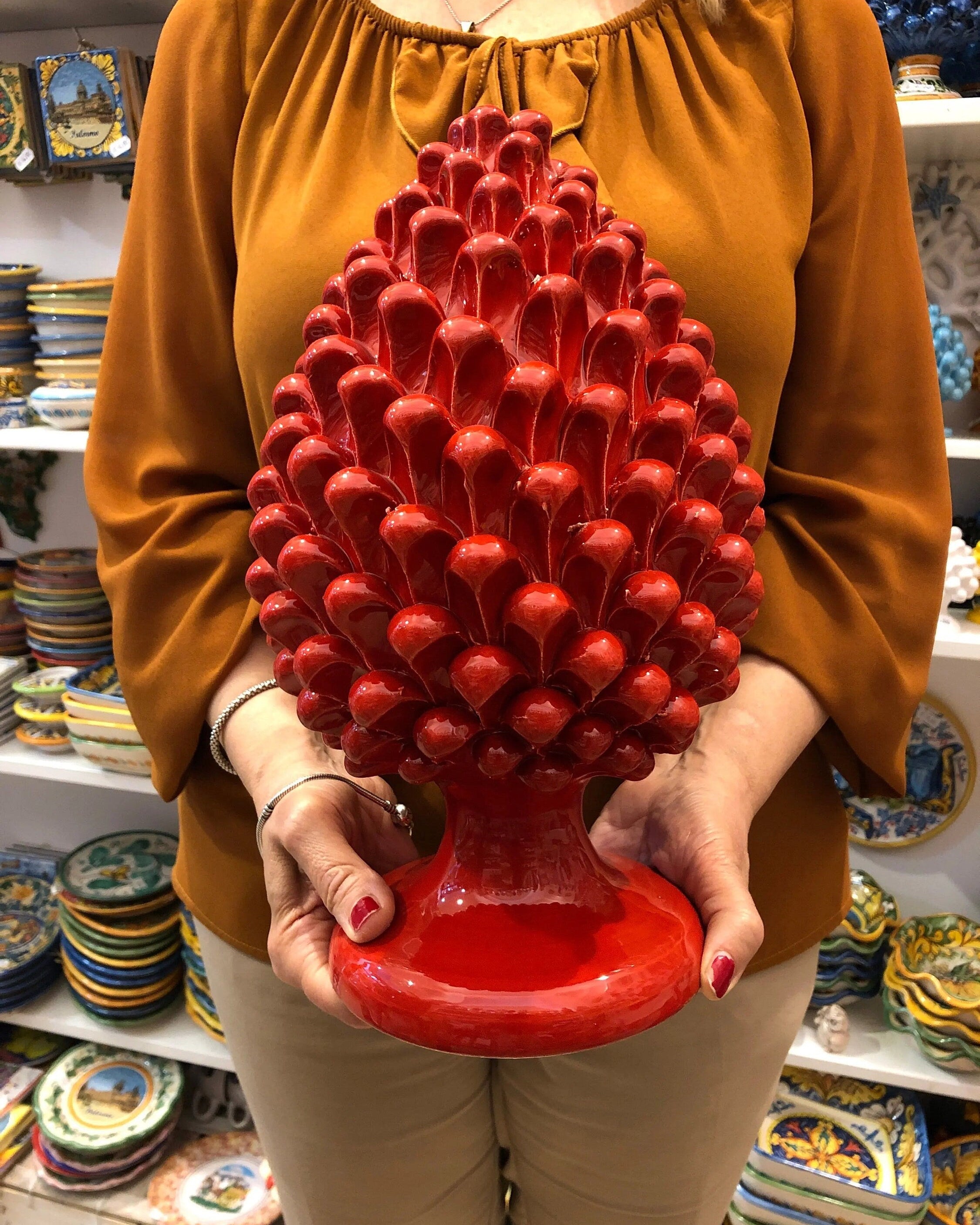 Pigna Ceramica Caltagirone cm H.30 Artigianale Rosso DD CERAMICHE SICILIANE
