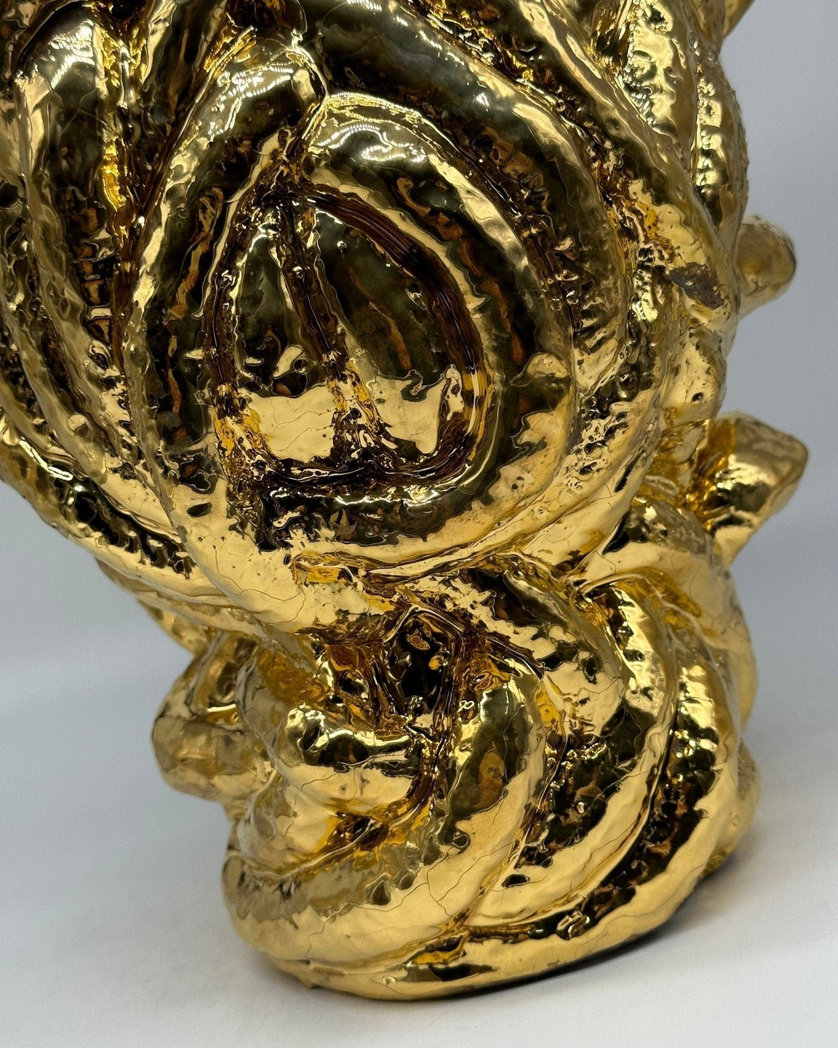Testa Mitologica Medusa Ceramica Caltagirone cm H.38 L.25 Artigianale “GOLD EDITION” - DD CERAMICHE SICILIANE