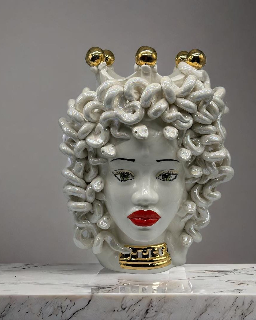 Testa Mitologica Medusa “Luxury Madreperla” Ceramica Caltagirone cm H.40 L.30 Artigianale - TESTA DI MORO