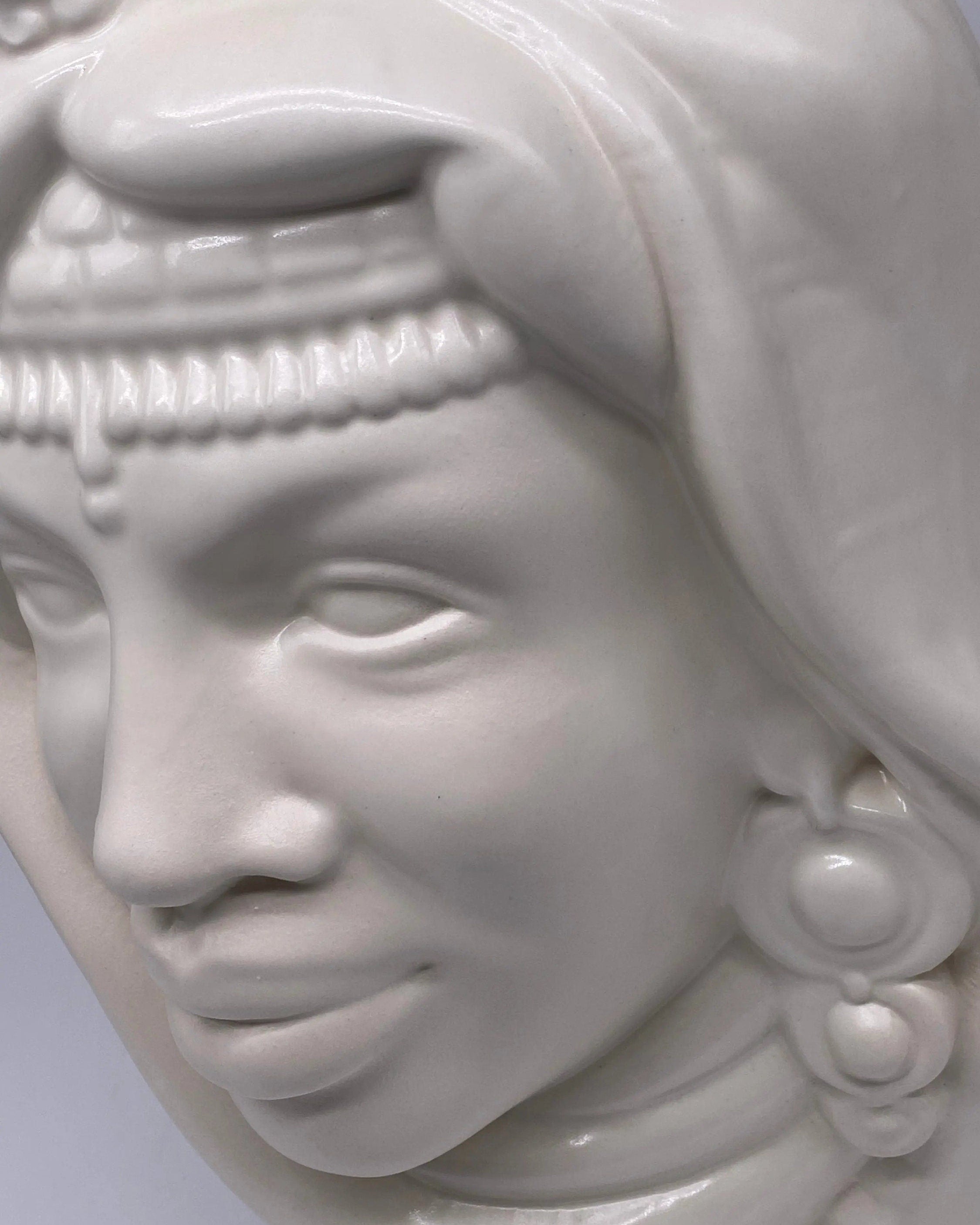 Teste di Moro Afro Ceramica Caltagirone cm H.35 L.23 Artigianale Bianco Opaco DD CERAMICHE SICILIANE