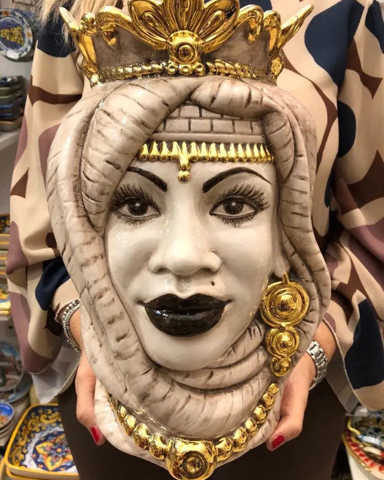 Teste di Moro Afro Ceramica Caltagirone cm H.35 L.23 Artigianale Écru dettagli Oro DD CERAMICHE SICILIANE