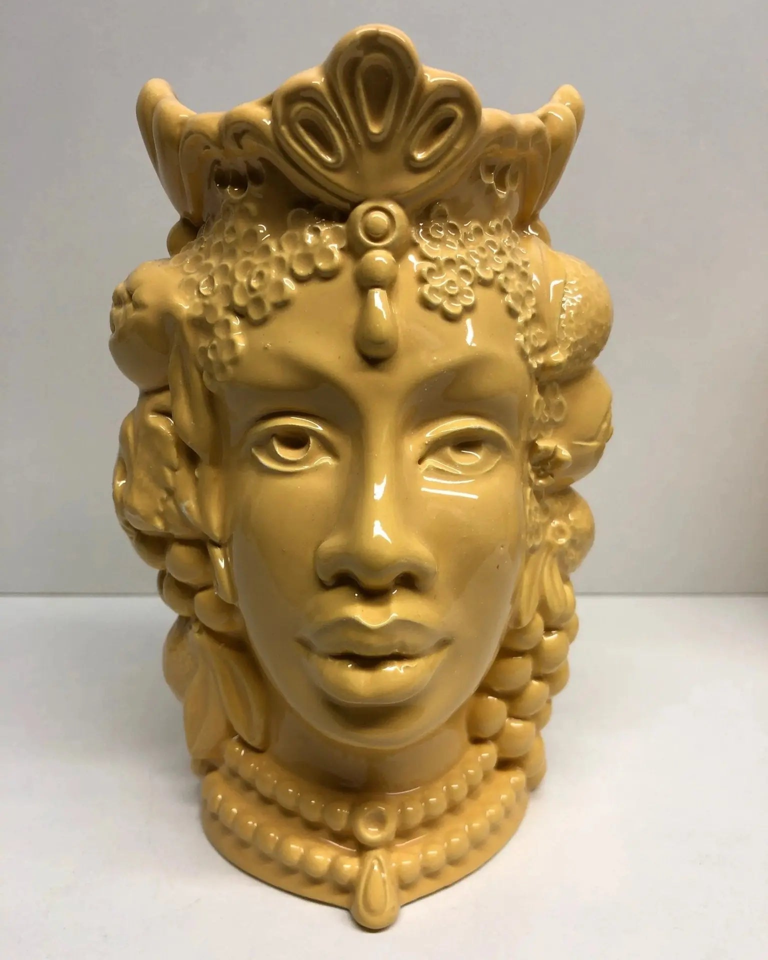 Teste di Moro Afro Frutta Ceramica Caltagirone cm H.18 L.12 Artigianale Giallo - DD CERAMICHE SICILIANE