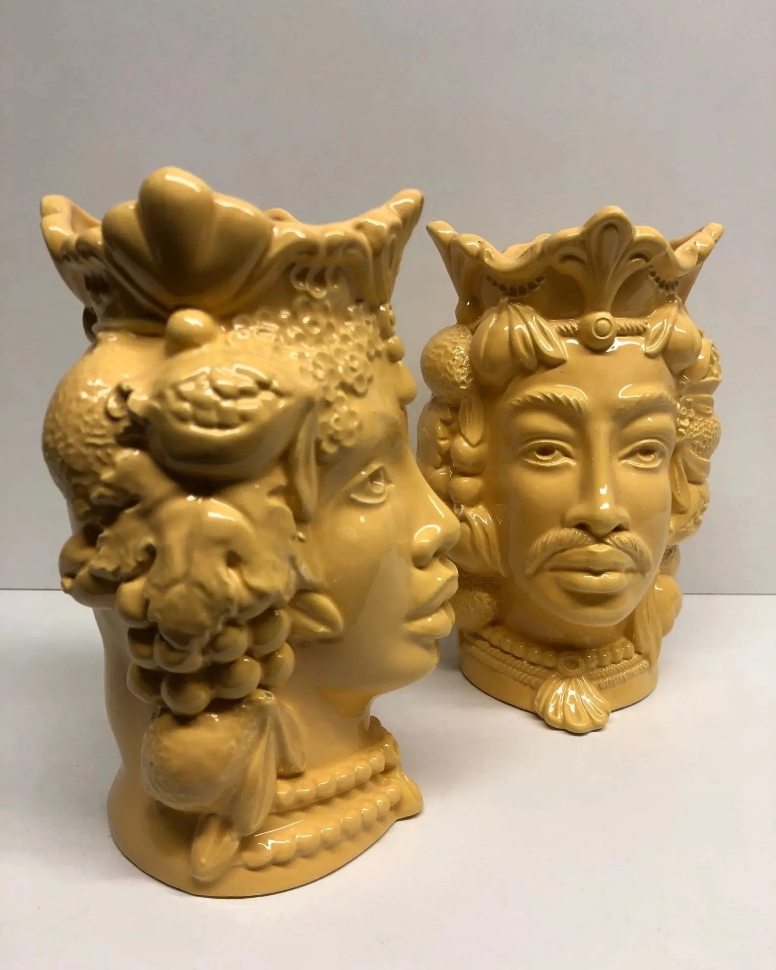 Teste di Moro Afro Frutta Ceramica Caltagirone cm H.18 L.12 Artigianale Giallo - DD CERAMICHE SICILIANE