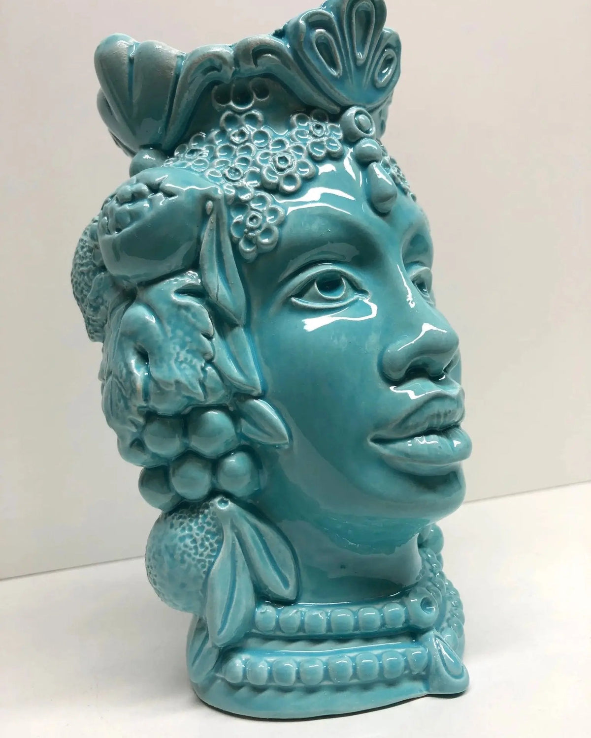 Teste di Moro Afro Frutta Ceramica Caltagirone cm H.18 L.12 Artigianale Celeste - DD CERAMICHE SICILIANE