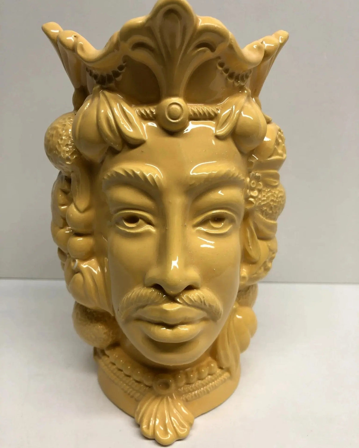 Teste di Moro Afro Frutta Ceramica Caltagirone cm H.18 L.12 Artigianale Giallo - DD CERAMICHE SICILIANE