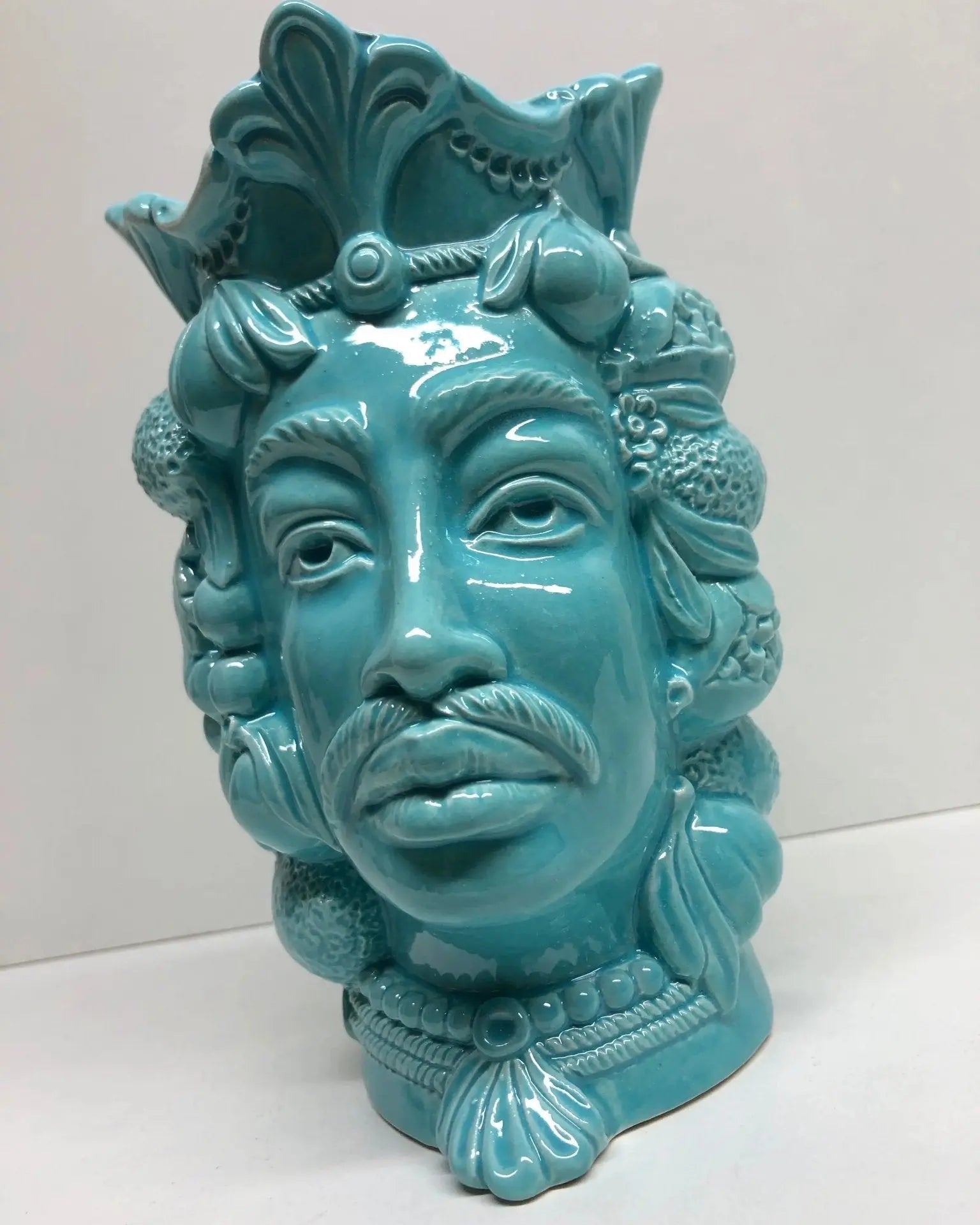 Teste di Moro Afro Frutta Ceramica Caltagirone cm H.18 L.12 Artigianale Celeste - DD CERAMICHE SICILIANE