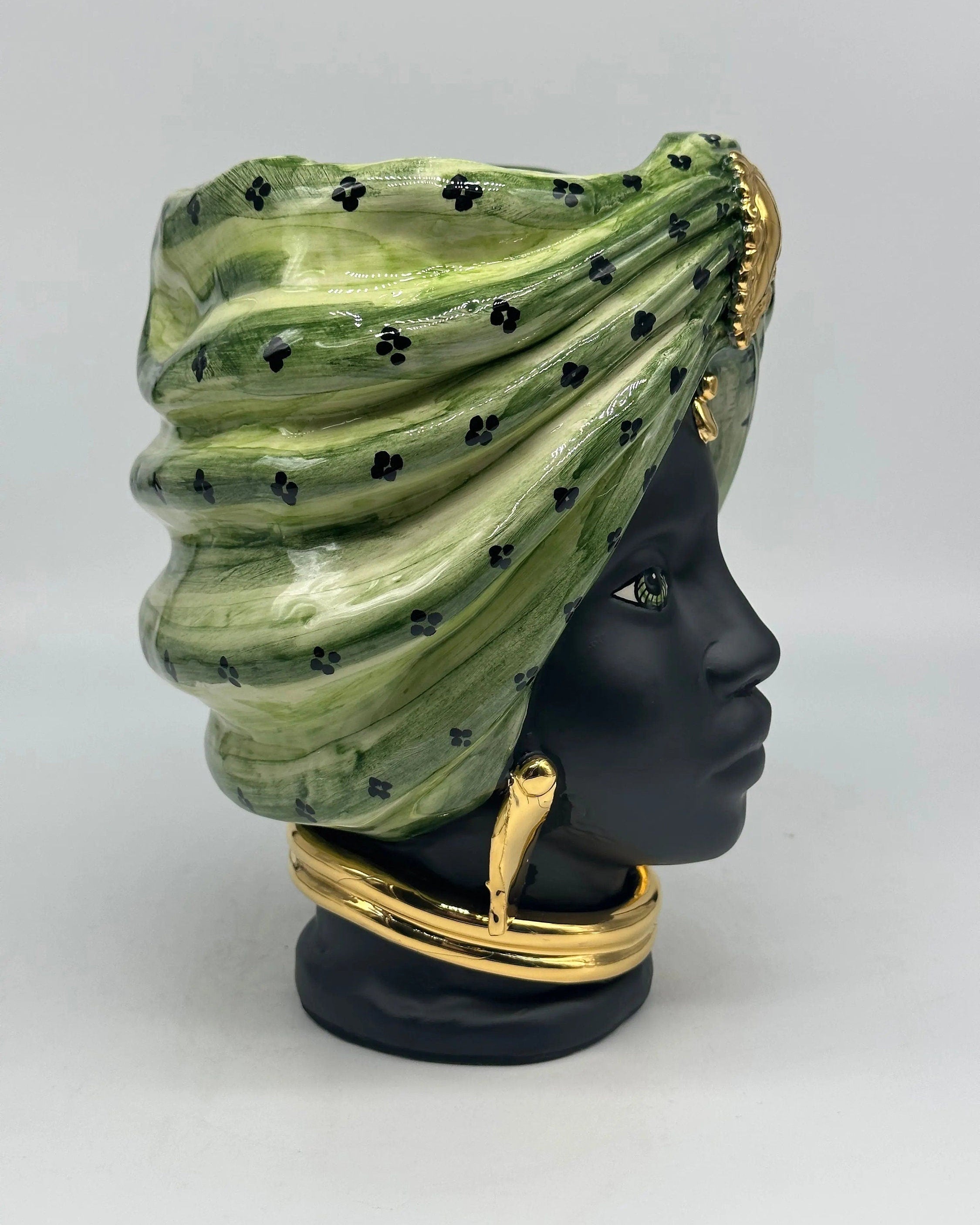 Teste di Moro Atena Ceramica Caltagirone cm H.24 L.18 Artigianale Verde Pois Nero Oro DD CERAMICHE SICILIANE