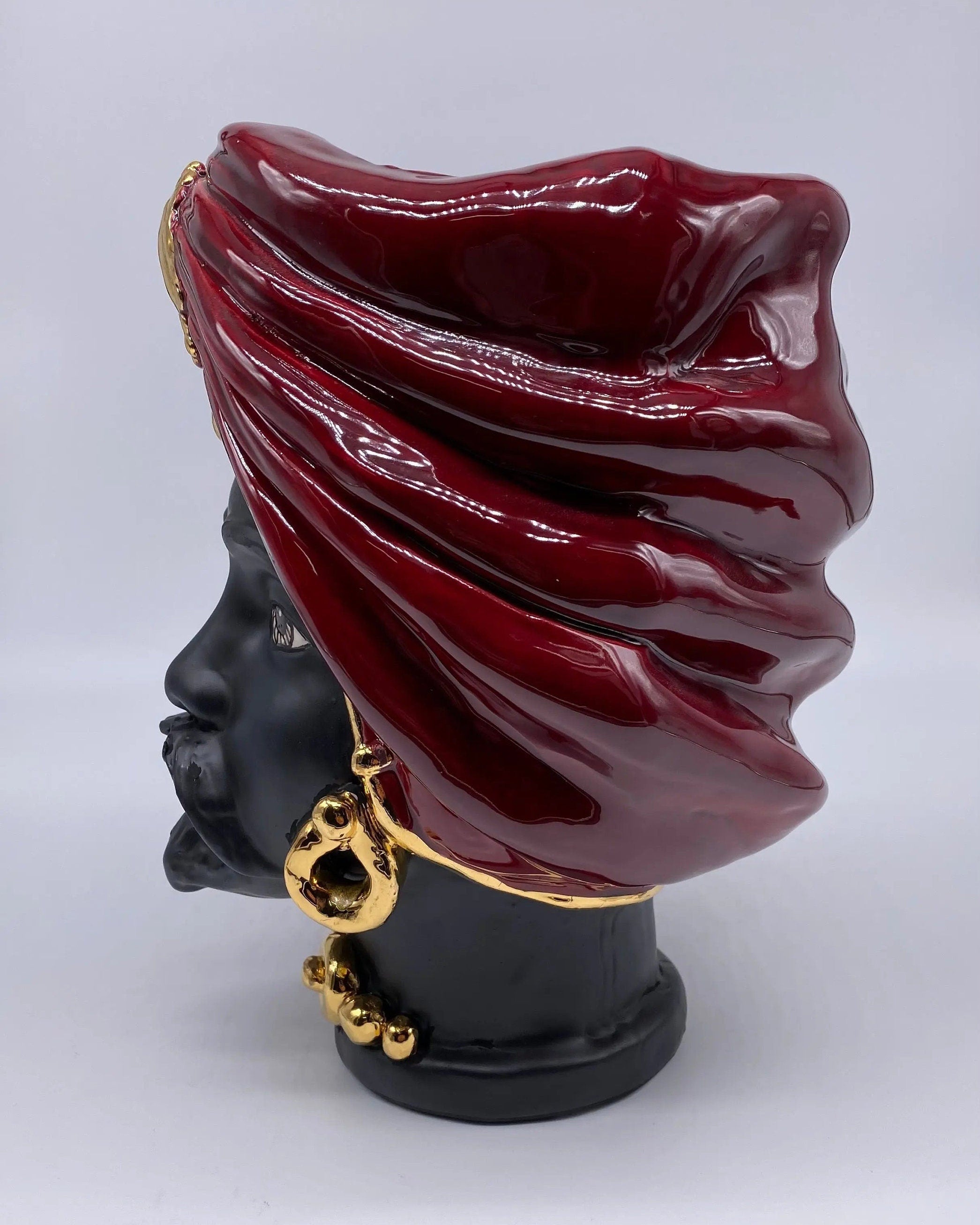 Teste di Moro Atena Ceramica Caltagirone cm H.24 L.18 Artigianale Bordeaux Opaco Oro DD CERAMICHE SICILIANE