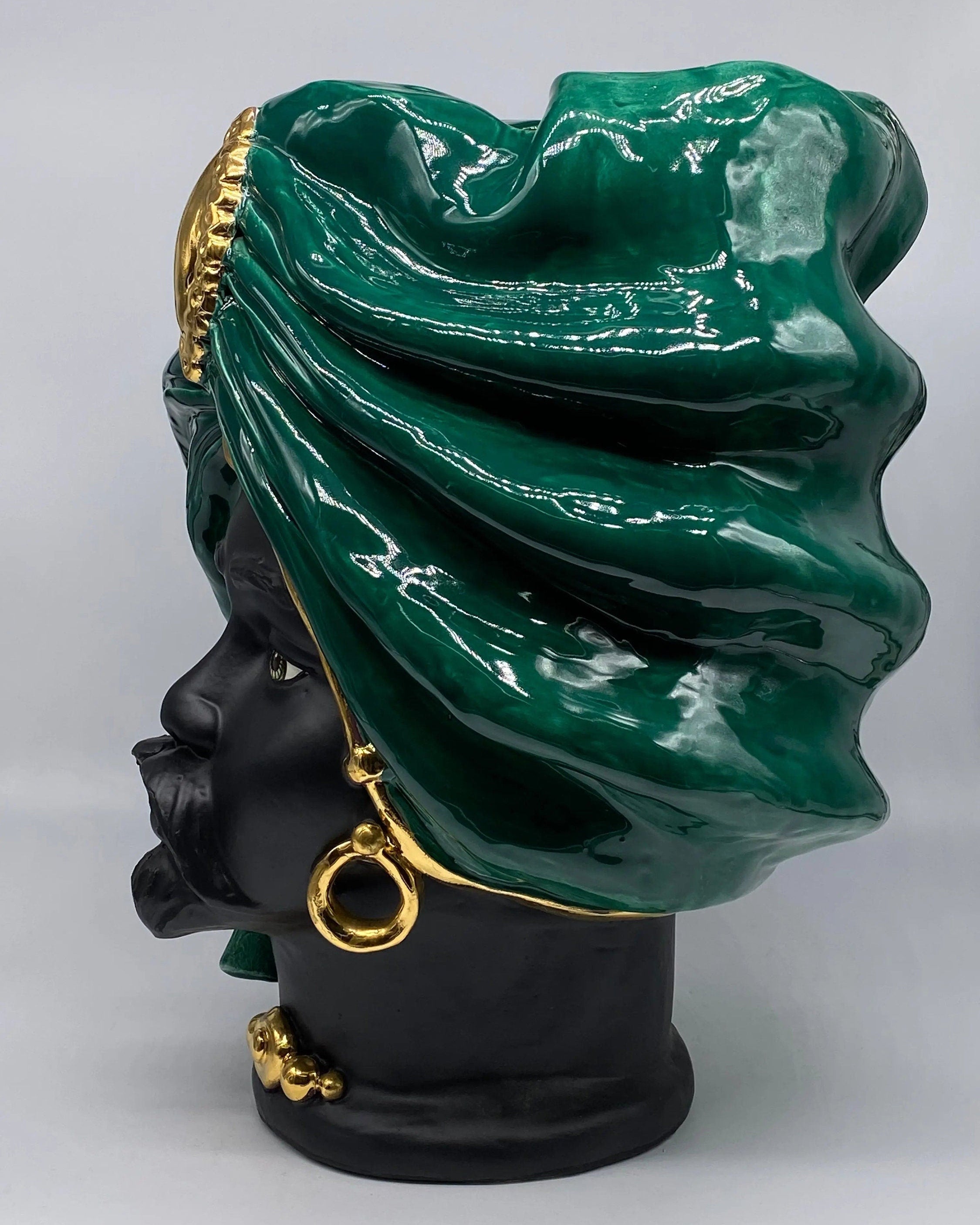 Teste di Moro Atena Ceramica Caltagirone cm H.40 L.28 Artigianale Verde Scuro Nero Oro DD CERAMICHE SICILIANE