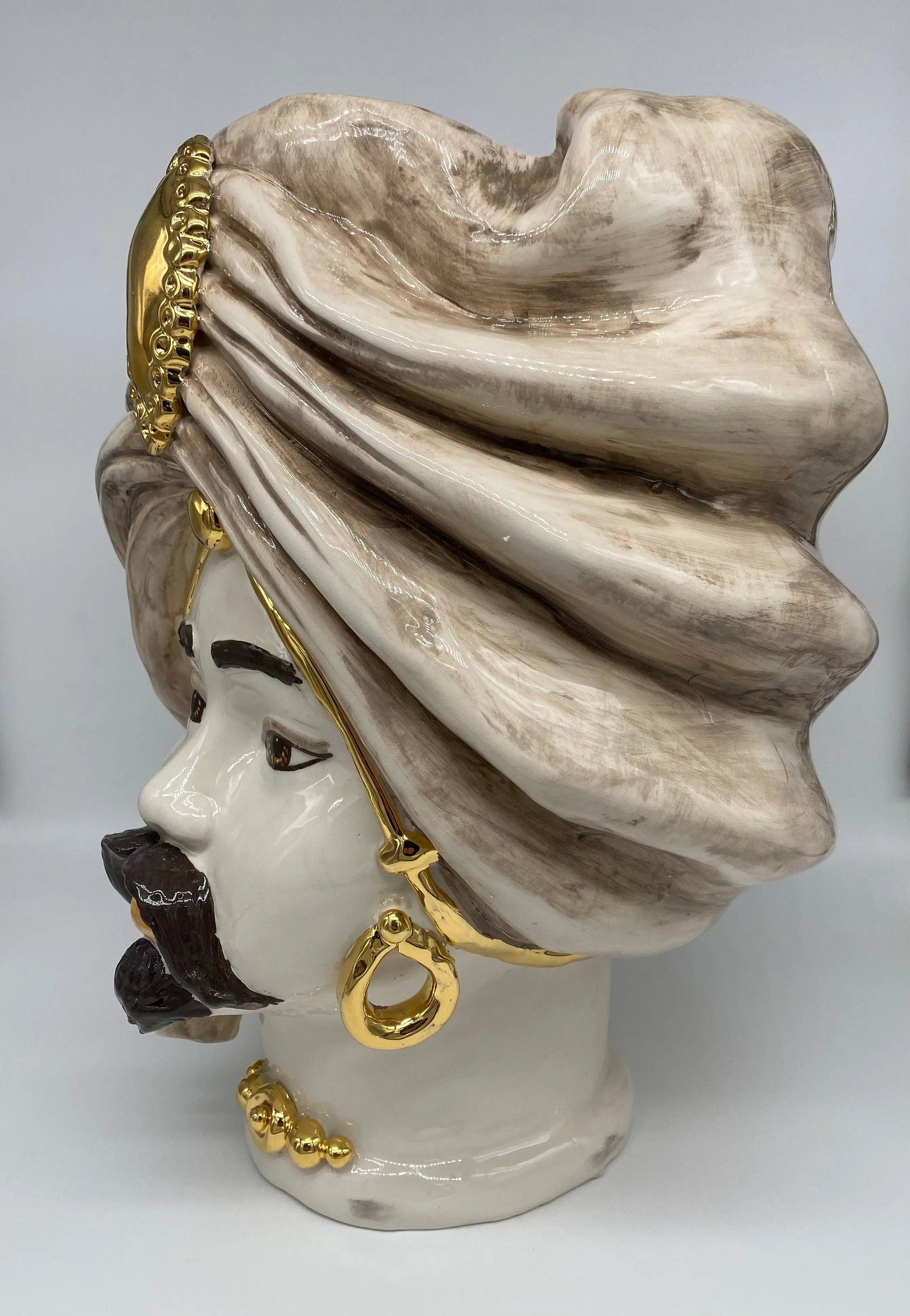 Teste di Moro Atena Ceramica Caltagirone cm H.40 L.28 Artigianale Écru Beige Oro DD CERAMICHE SICILIANE