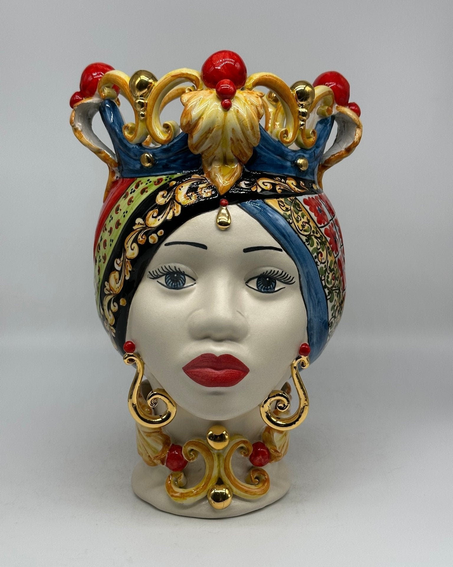 Teste di Moro Diana “Carretto” Ceramica Caltagirone cm H.30 L.20 Artigianale Écru Oro Sfere Rosso - DD CERAMICHE SICILIANE