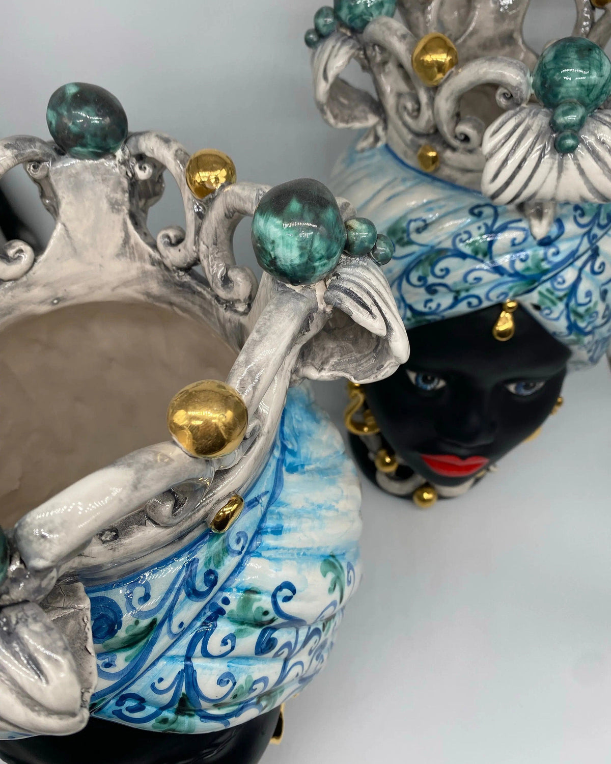 Teste di Moro Diana Ceramica Caltagirone cm H.40 L.25 Artigianale Celeste Oro Sfere Verde DD CERAMICHE SICILIANE