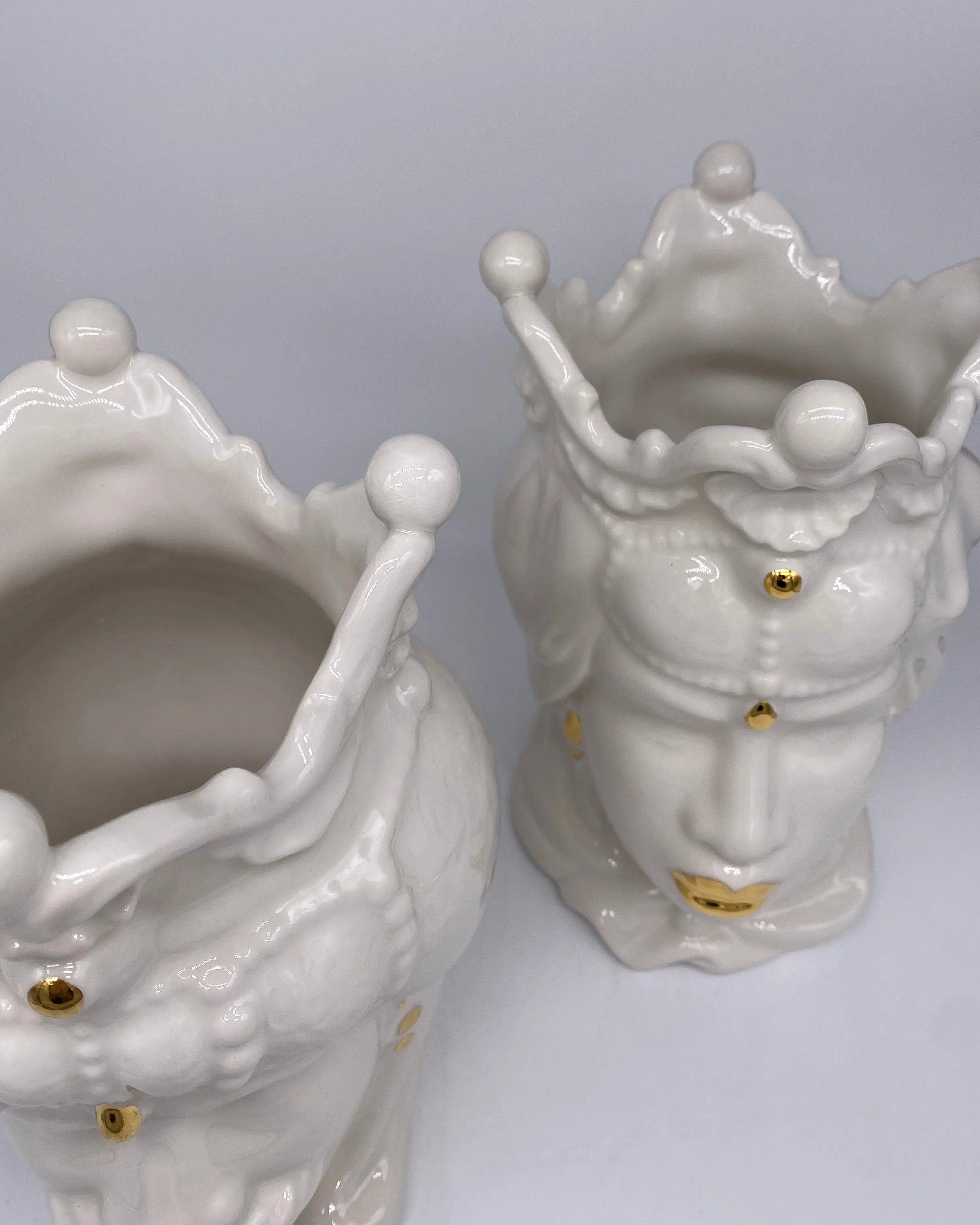 Teste di Moro Emiro Ceramica Caltagirone cm H.30 L.18 Artigianale Bianco e Oro DD CERAMICHE SICILIANE