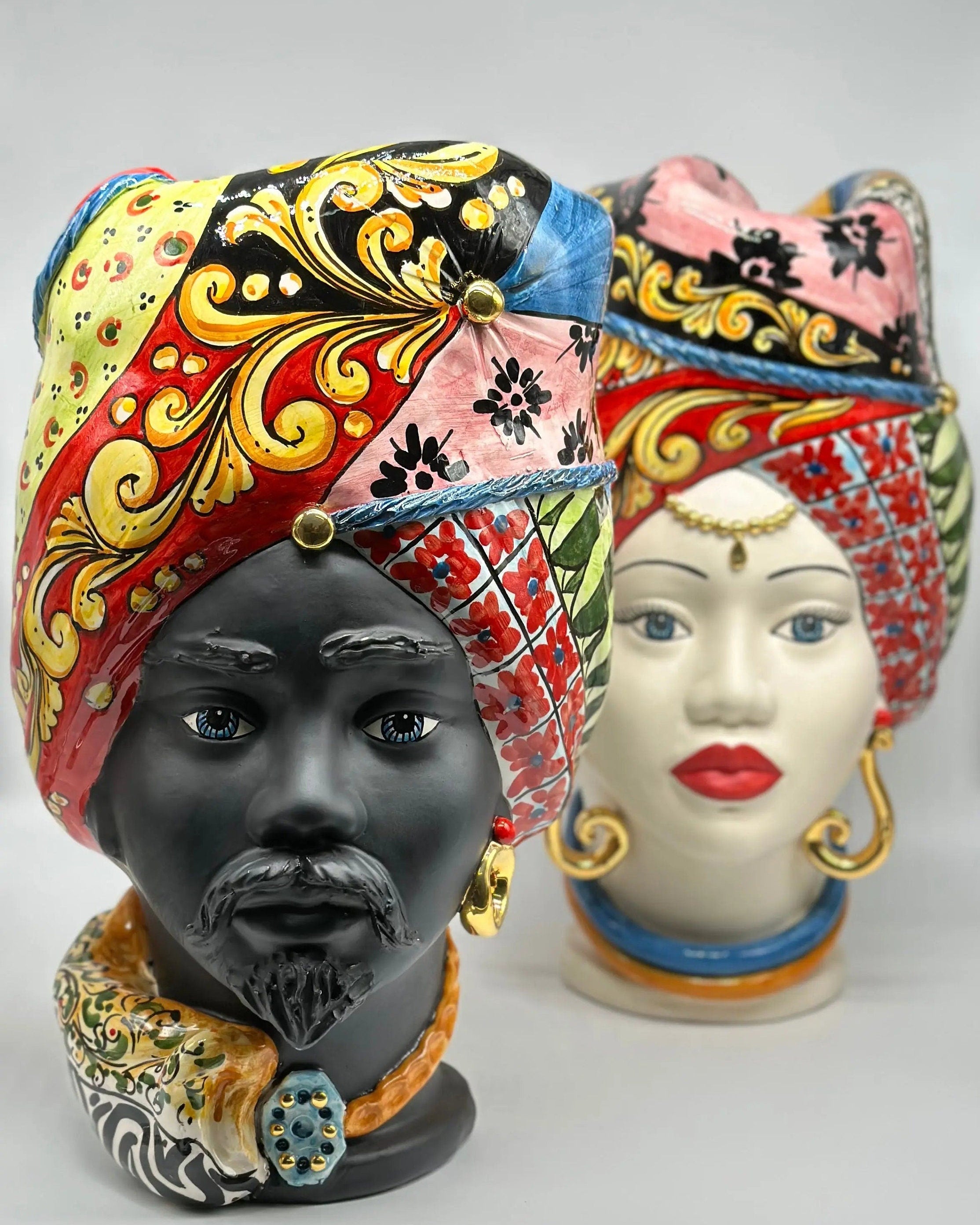Teste di Moro Horus Ceramica Caltagirone cm H.40 L.23 Artigianale Decorazione “Carretto2” DD CERAMICHE SICILIANE