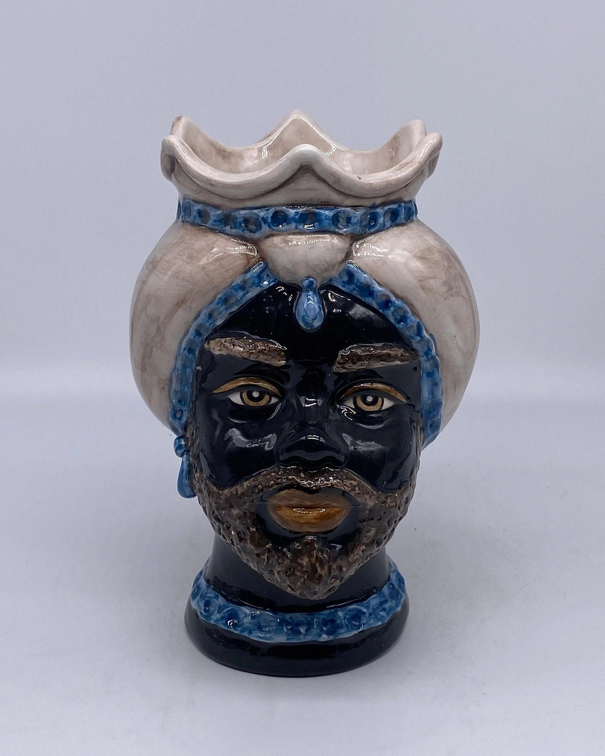 Teste di Moro Luis Ceramica Caltagirone cm H.22 L.15 Artigianale Turbante Liscio Écru Blu DD CERAMICHE SICILIANE
