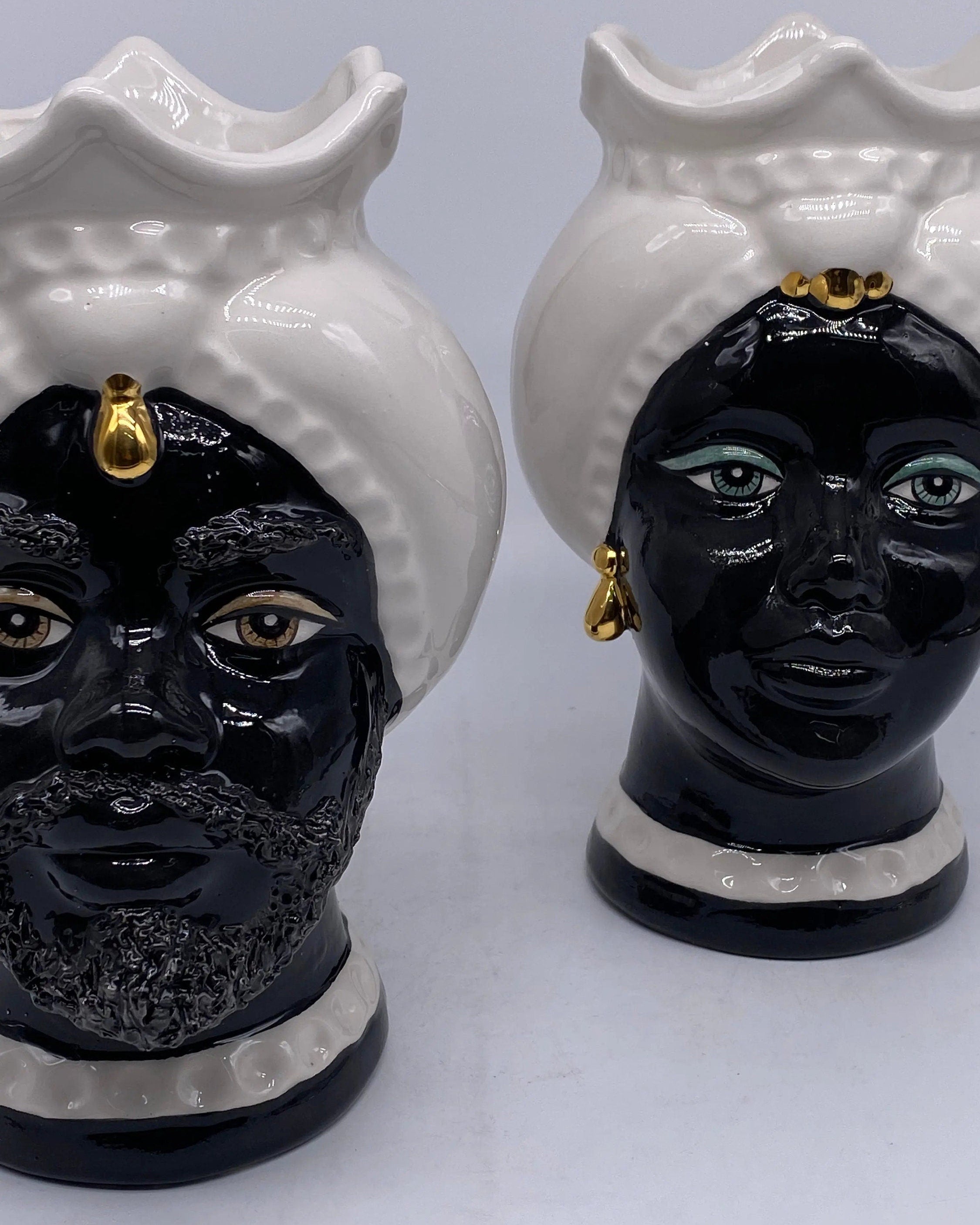 Teste di Moro Luis Ceramica Caltagirone cm H.22 L.15 Artigianale Turbante Liscio Bianco Nero Oro DD CERAMICHE SICILIANE