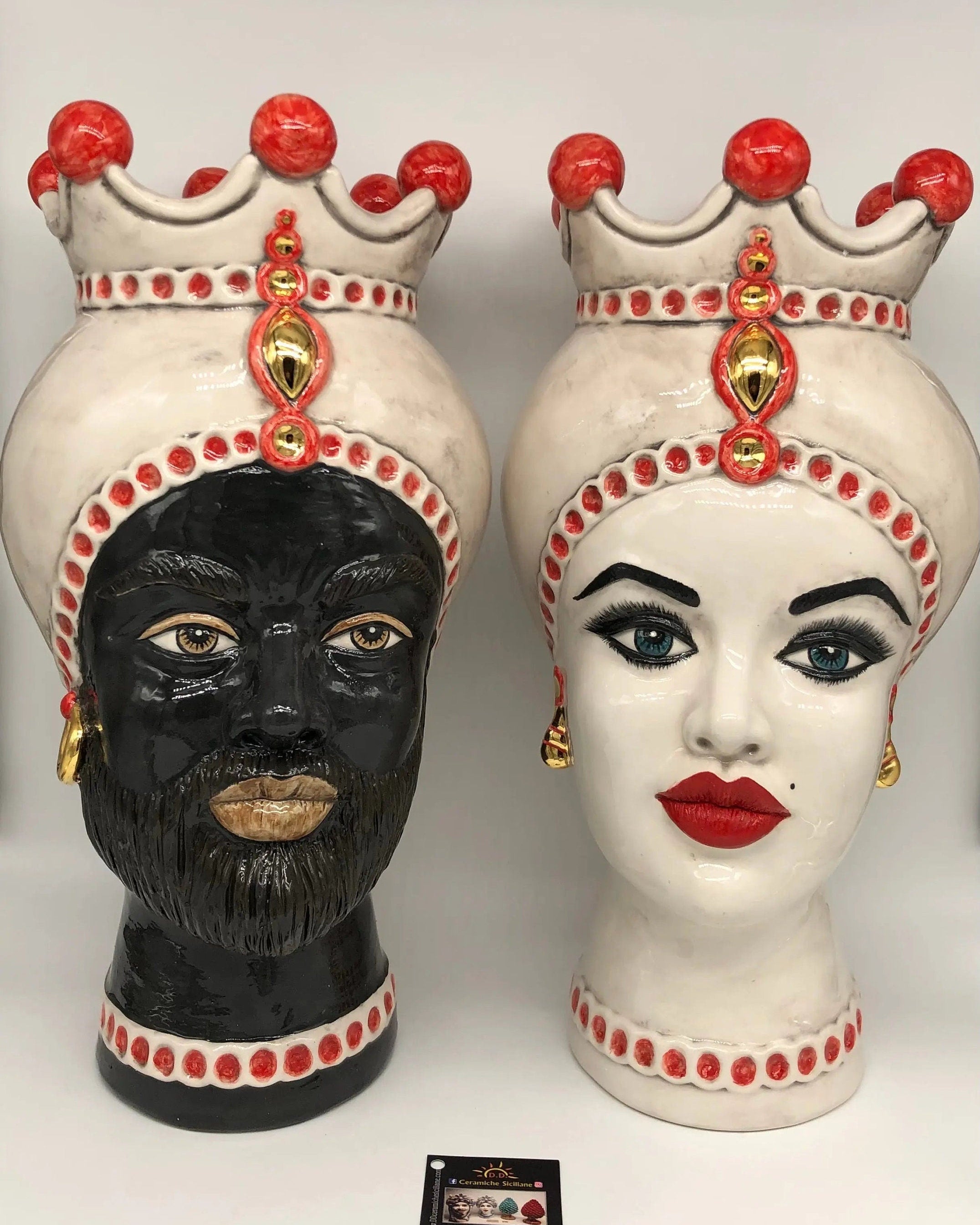 Teste di Moro Luis Ceramica Caltagirone cm H.44 L.23 Artigianale Turbante Liscio Écru Rosso Oro DD CERAMICHE SICILIANE