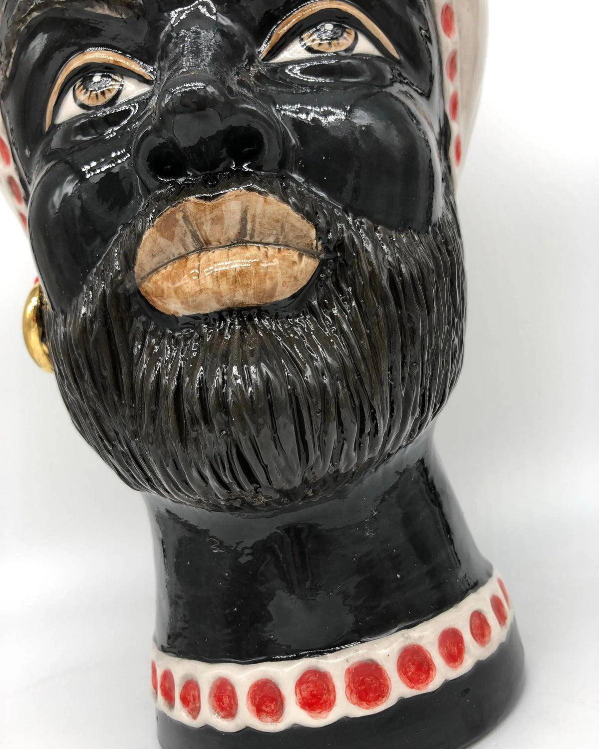 Teste di Moro Luis Ceramica Caltagirone cm H.44 L.23 Artigianale Turbante Liscio Écru Rosso Oro DD CERAMICHE SICILIANE