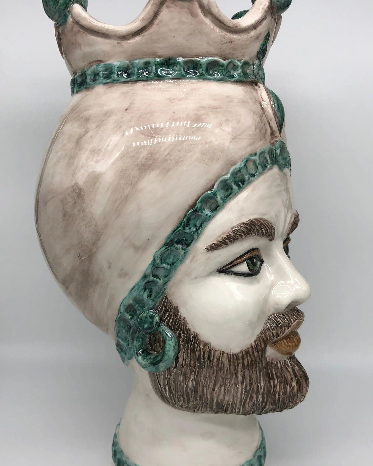 Teste di Moro Luis Ceramica Caltagirone cm H.44 L.23 Artigianale Turbante Liscio Écru Verde DD CERAMICHE SICILIANE