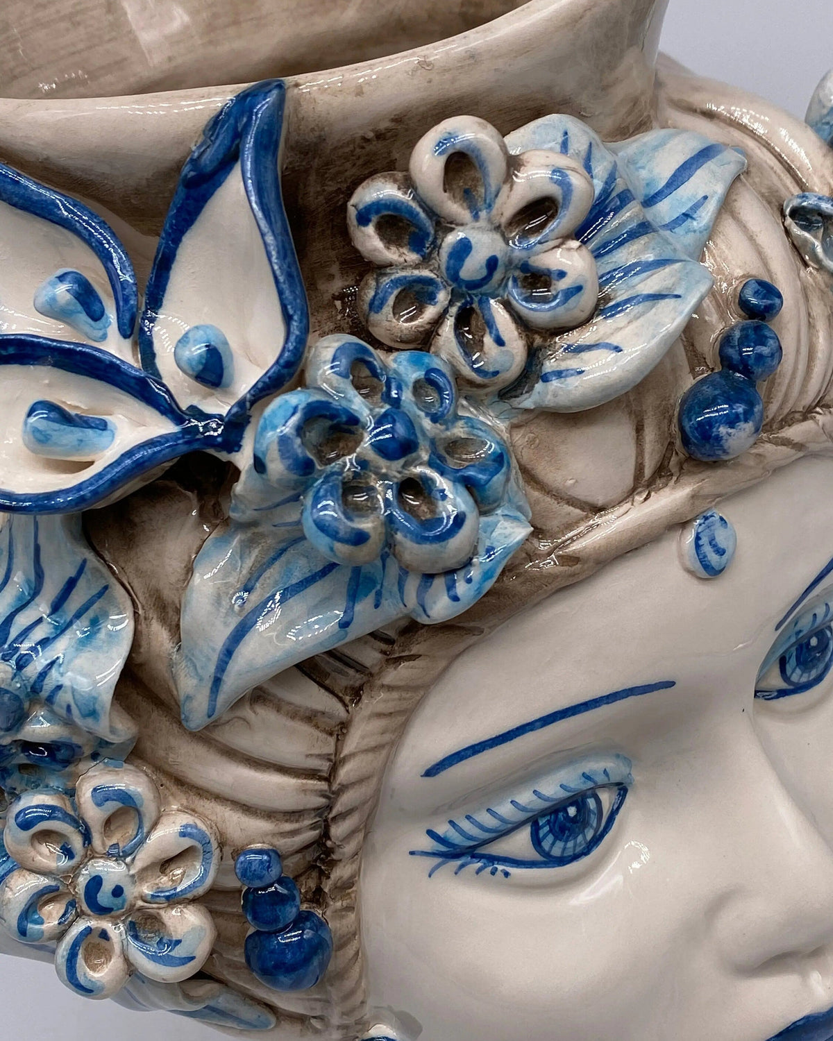 Teste di Moro Mediterraneo Ceramica Caltagirone cm H.29 L.22 Artigianale Bicolore Blu DD CERAMICHE SICILIANE