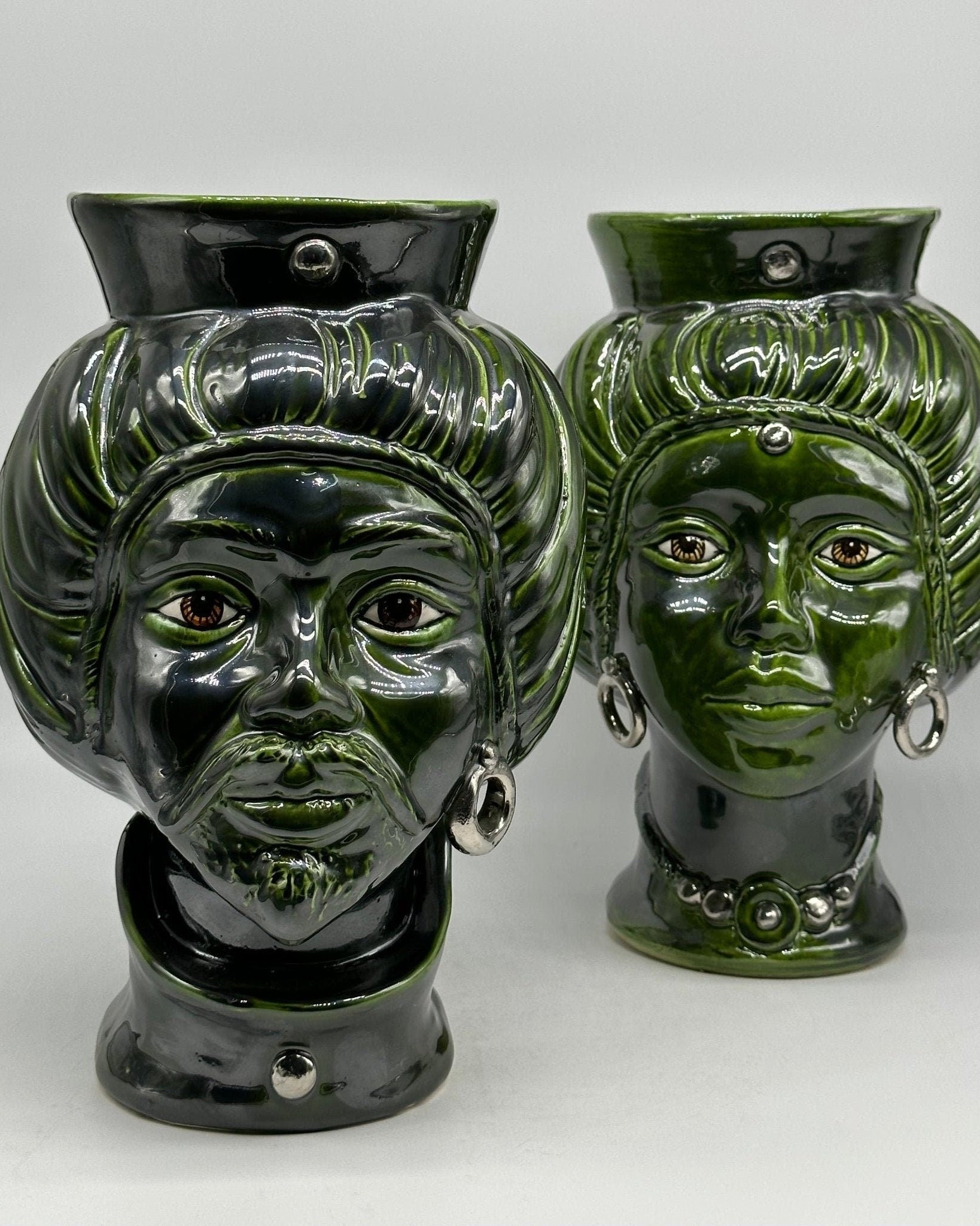 Teste di Moro Mediterraneo Ceramica Caltagirone cm H.29 L.22 Artigianale Verde Platino - DD CERAMICHE SICILIANE
