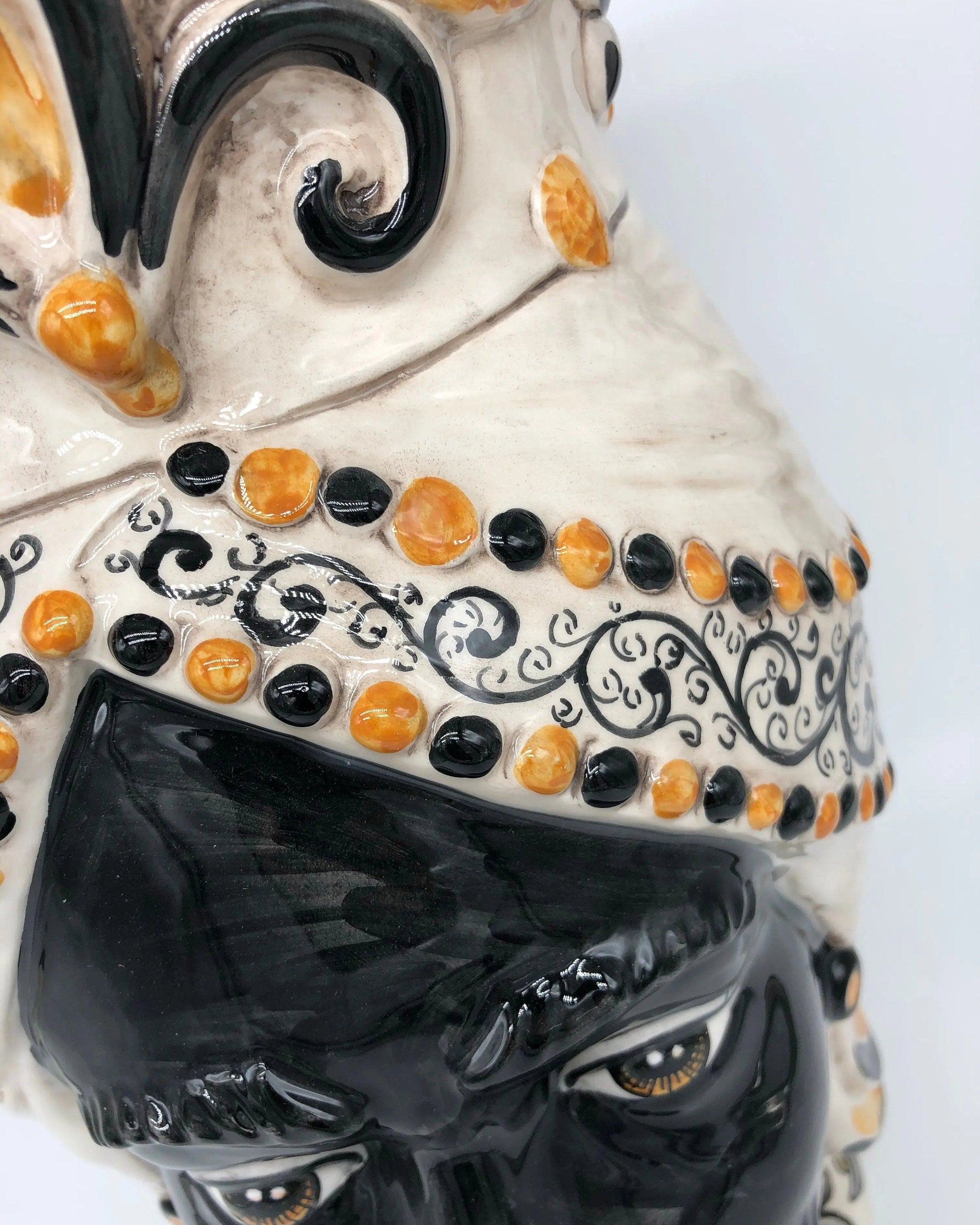 Teste di Moro Saturno Ceramica Caltagirone cm H.37 L.22 Artigianale Barocco Ocra Nero DD CERAMICHE SICILIANE