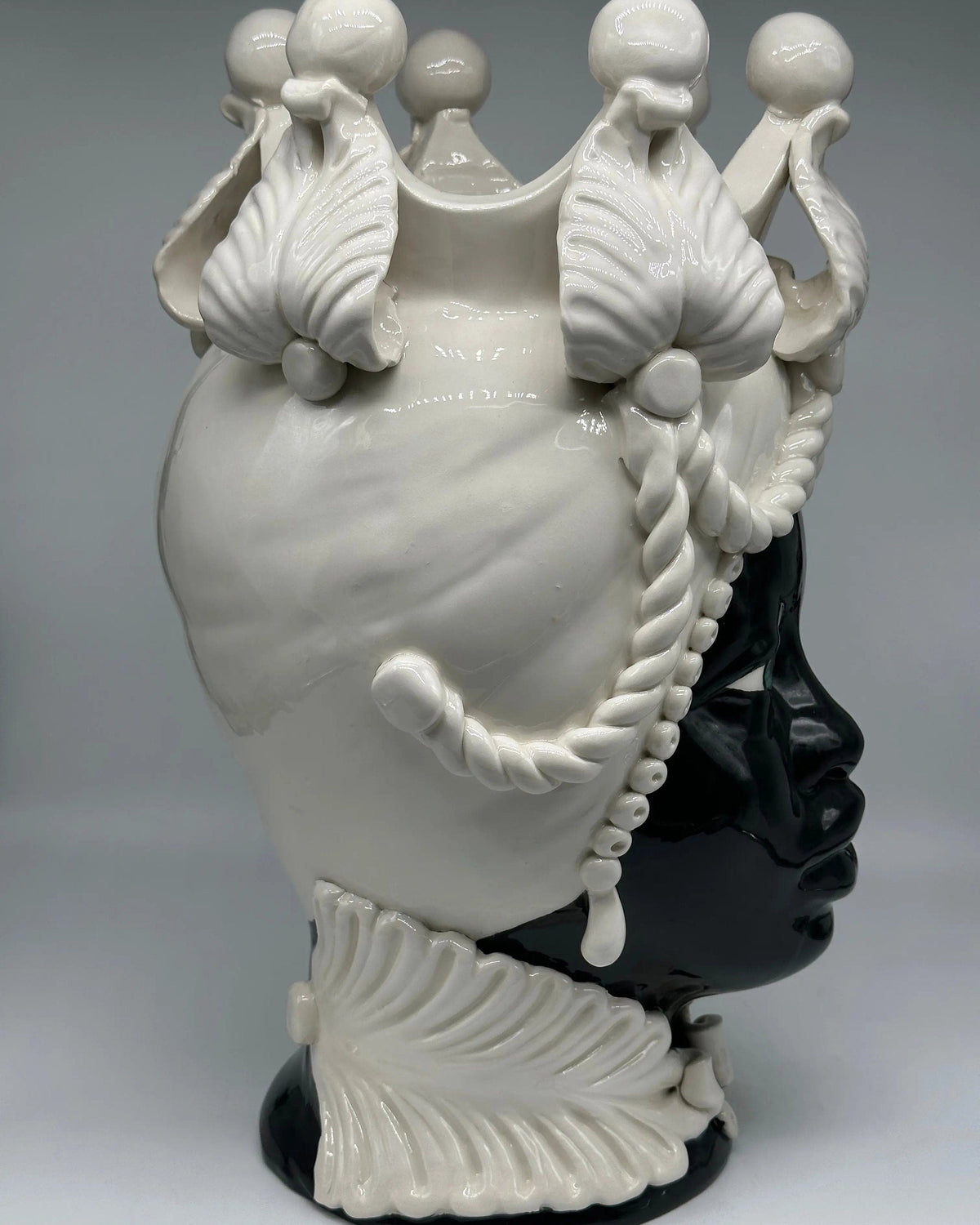 Teste di Moro Zefiro Ceramica Caltagirone cm H.43 L.26 Artigianale Bianco Nero DD CERAMICHE SICILIANE