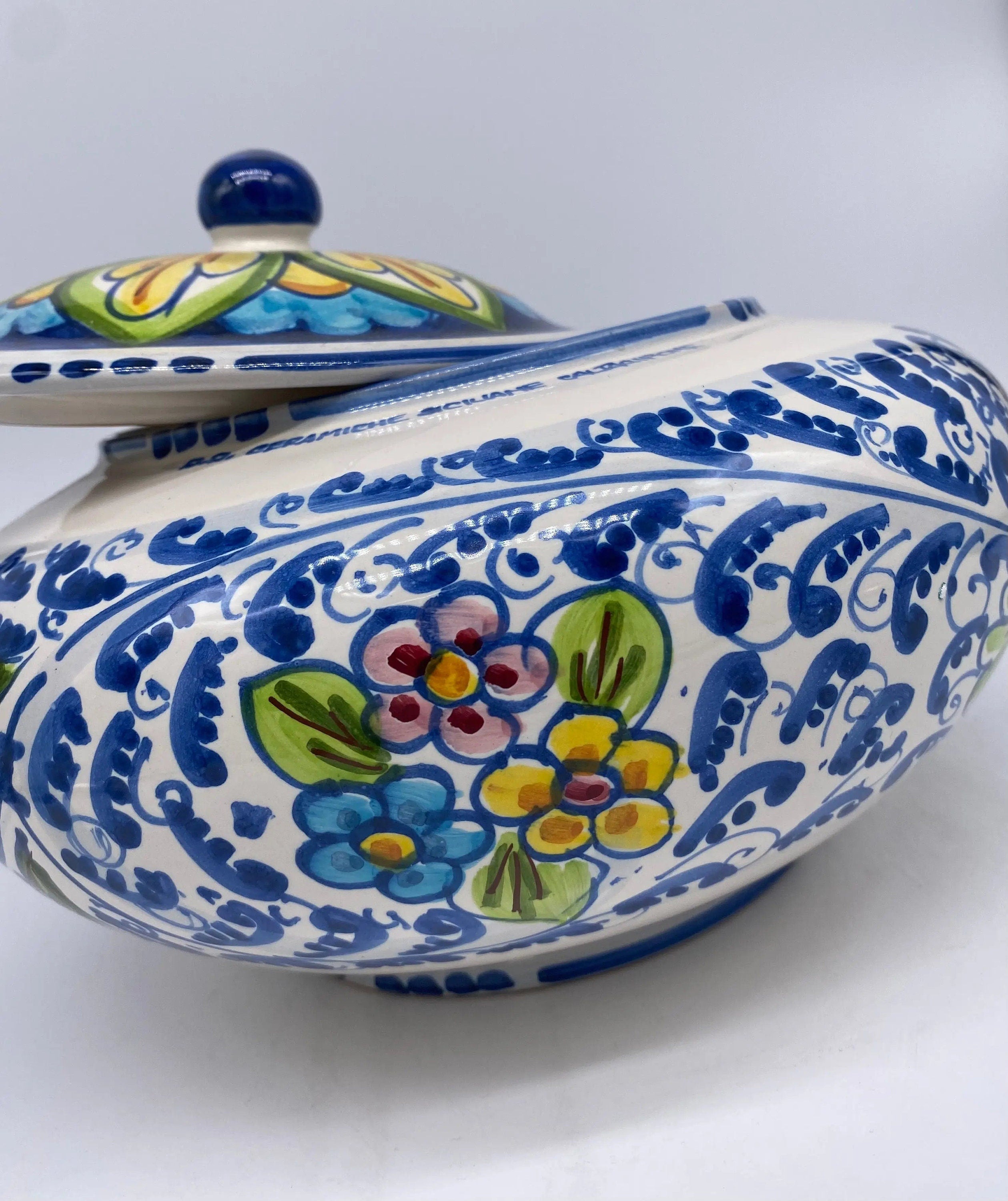 Biscottiera Decorata 600 Fiori Ceramica Caltagirone cm H.18 L.24 Artigianale DD CERAMICHE SICILIANE