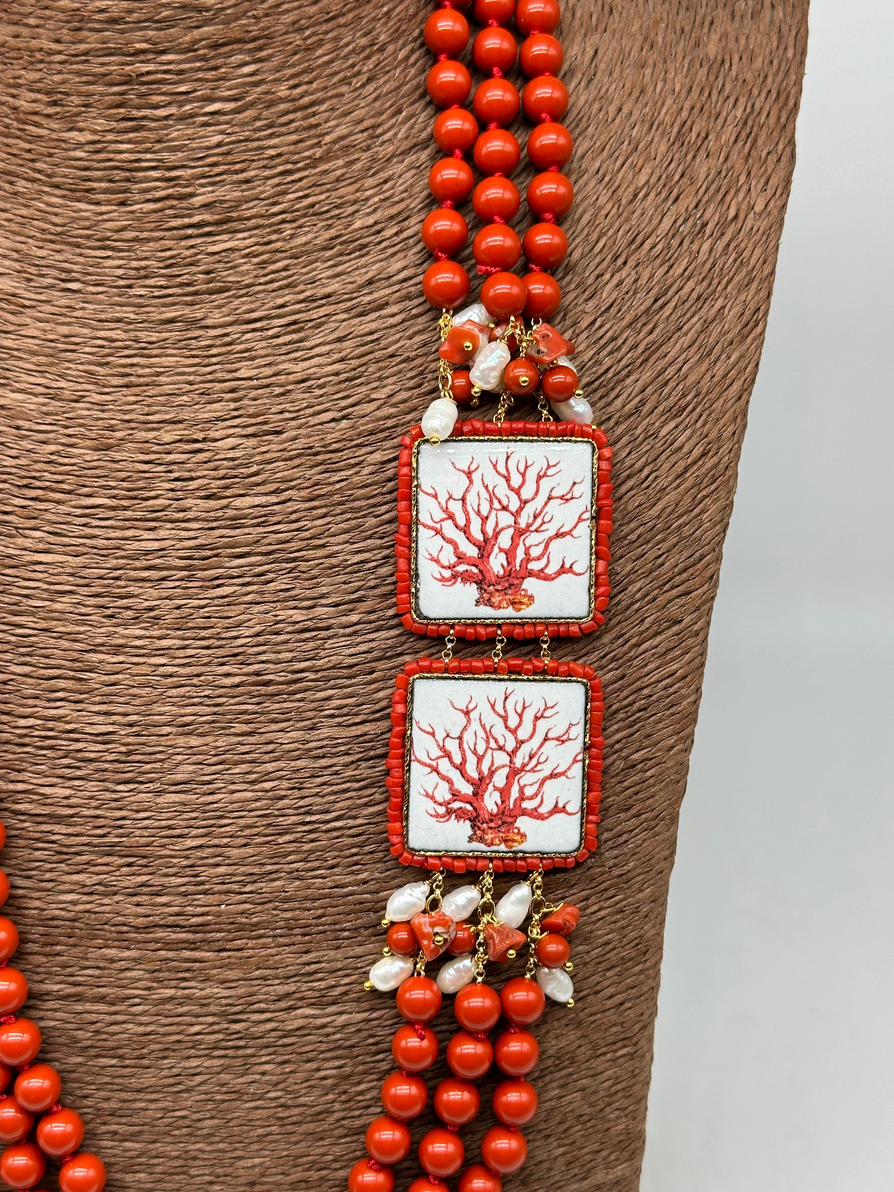 Collana 3 giri di Pietre Corallo 2 Piastrelle Ceramica di Caltagirone Perle - BIJOUX