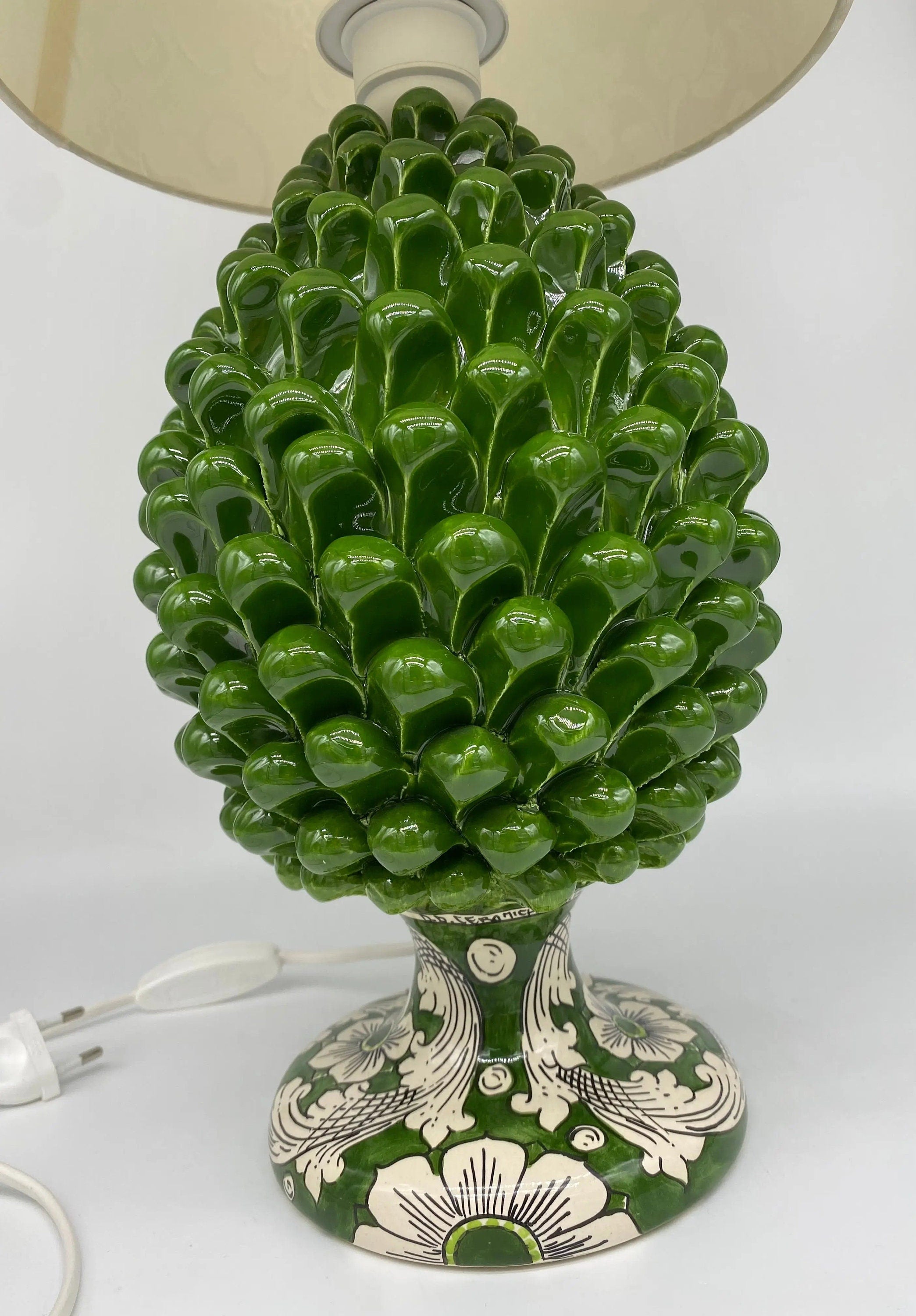 Lampada Pigna Ceramica Caltagirone cm H.30 Artigianale Verde Oliva Base Decorata DD CERAMICHE SICILIANE
