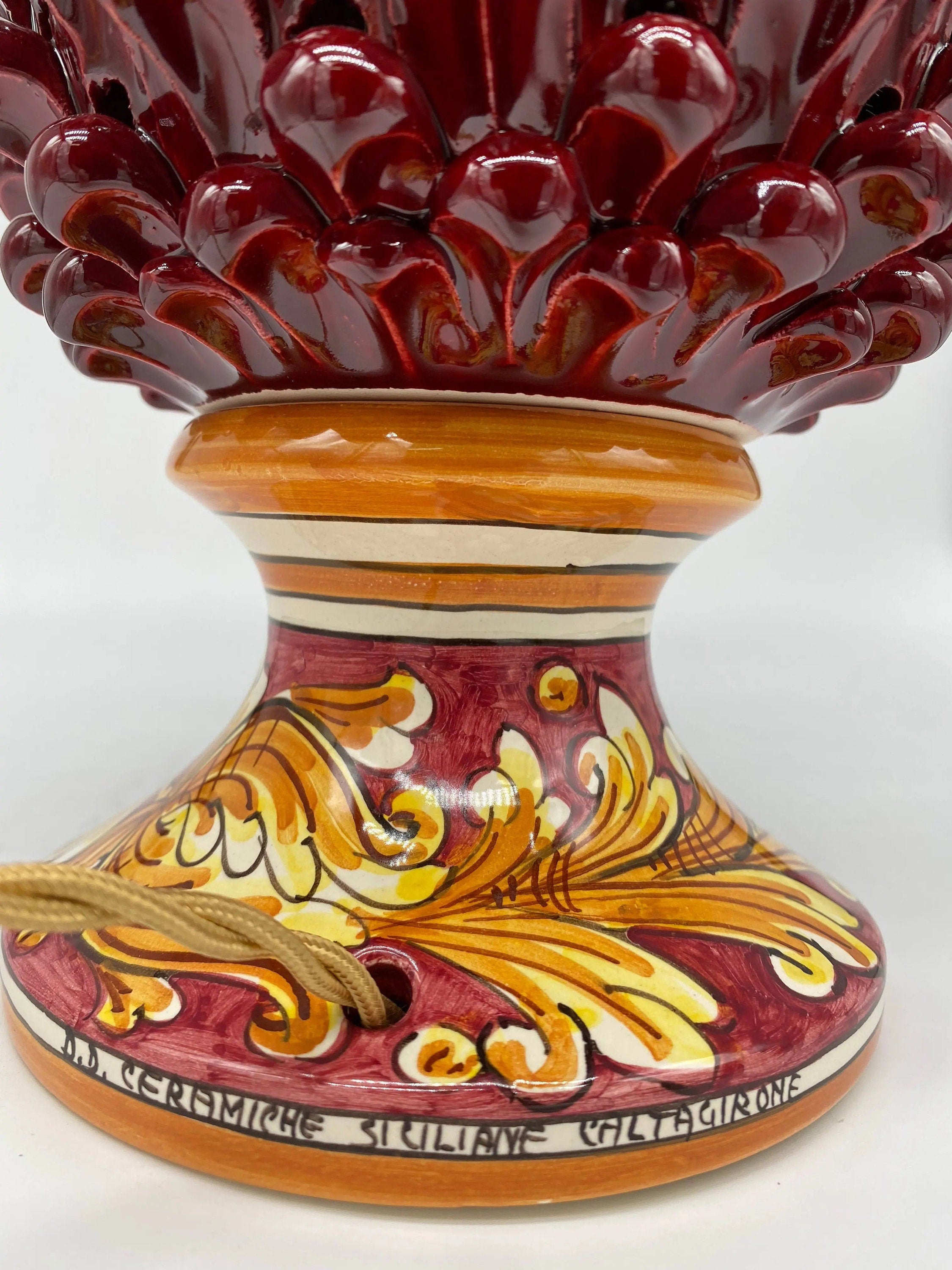 Lampada Pigna traforata Ceramica Caltagirone cm H.30 L.20 Artigianale Bordeaux Base Decorata DD CERAMICHE SICILIANE