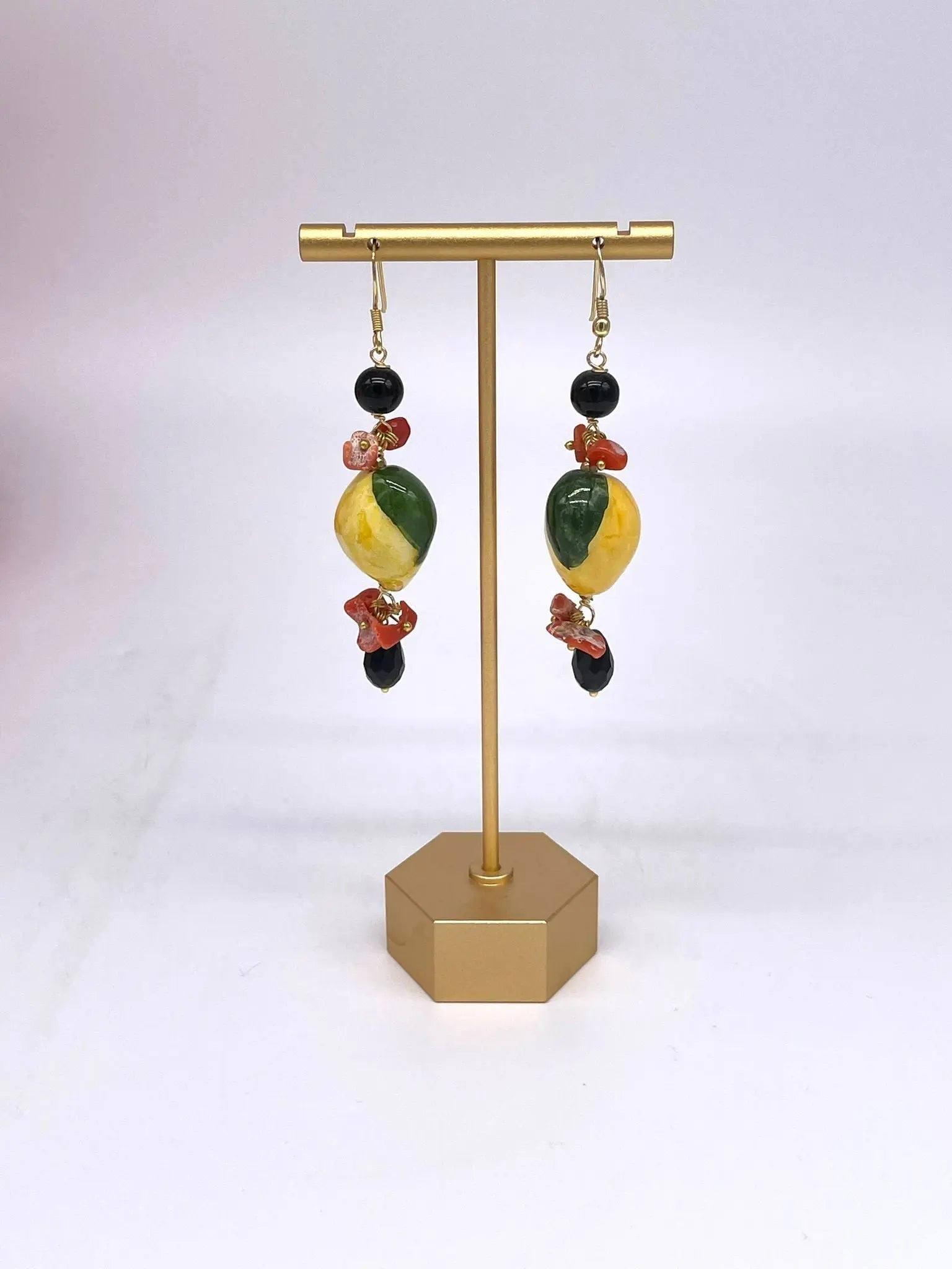 Orecchini Artigianali Limoni in Ceramica di Caltagirone, pietre e corallo - DD CERAMICHE SICILIANE