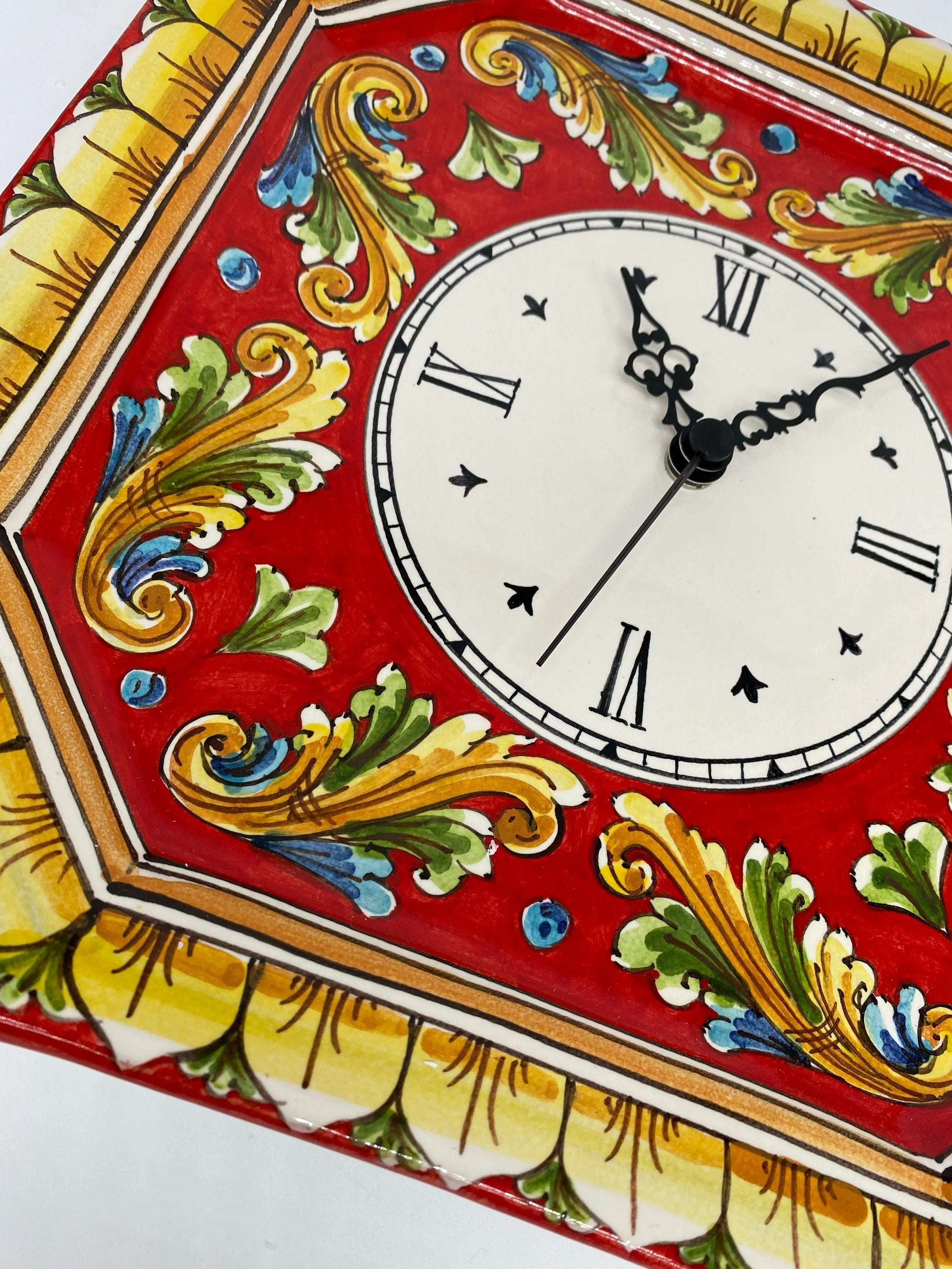 Orologio da Parete Ceramica Caltagirone Ottagonale dipinto a mano cm 32 Decoro n.1 DD CERAMICHE SICILIANE