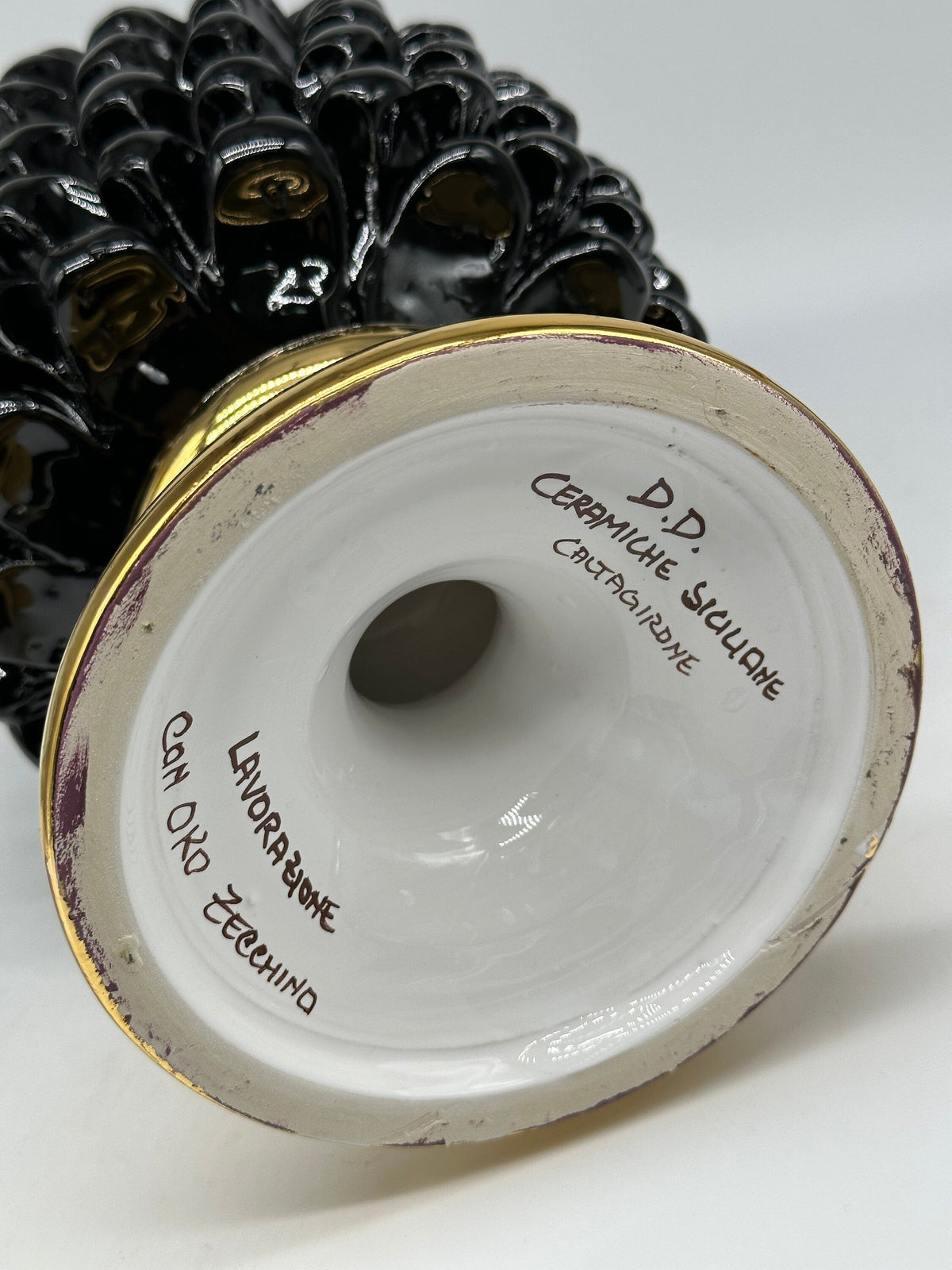 Pigna Aurum Ceramica Caltagirone cm H.30 Artigianale Nero DD CERAMICHE SICILIANE