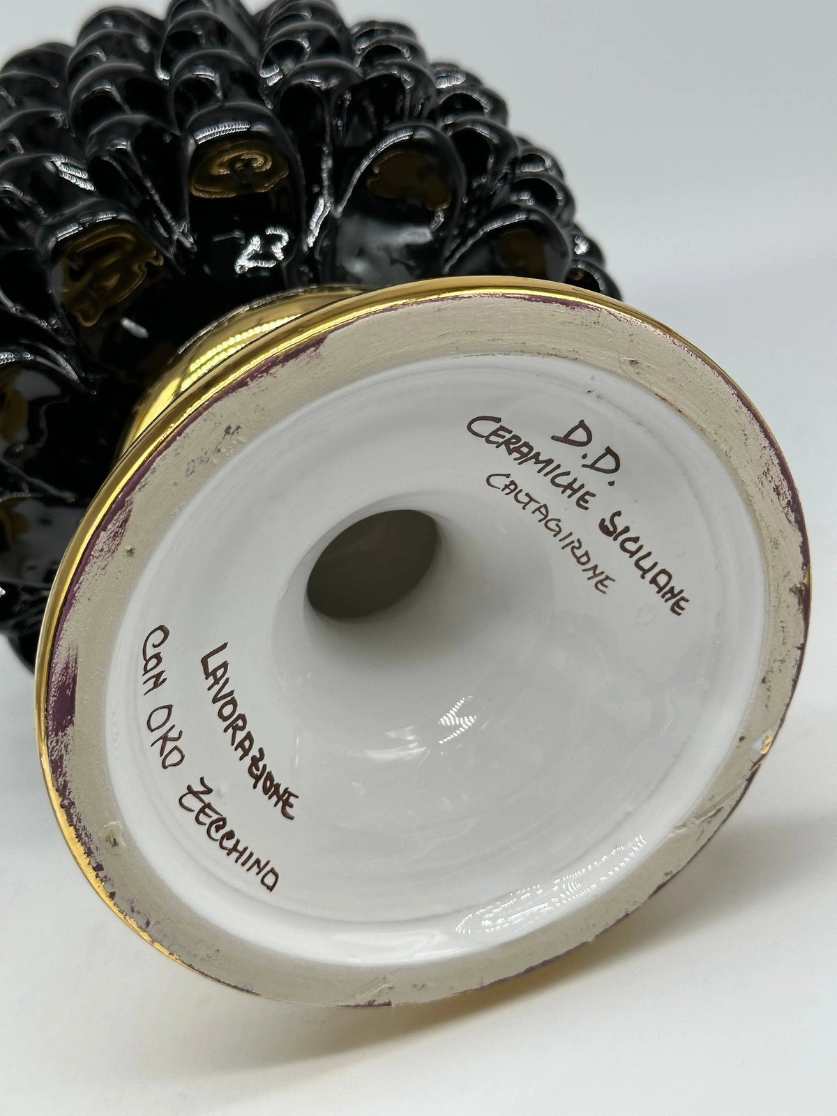 Pigna Aurum Ceramica Caltagirone cm H.30 Artigianale Nero DD CERAMICHE SICILIANE